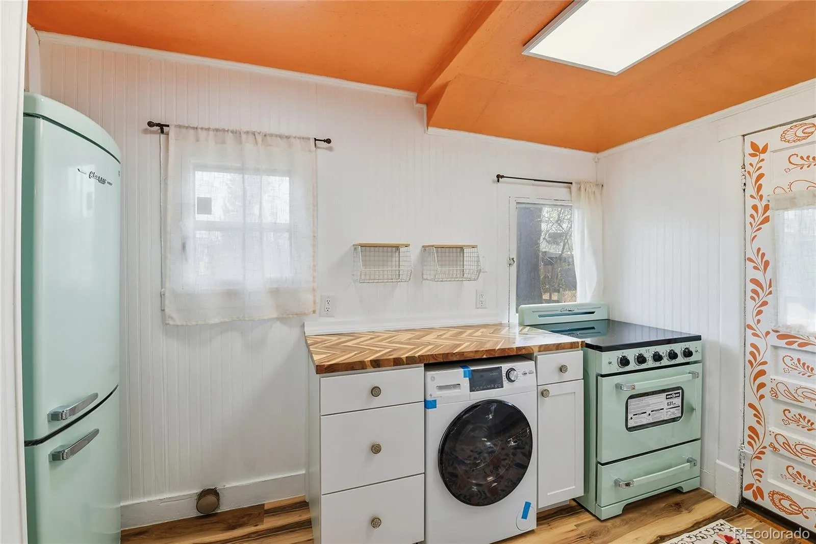 04042026234727 1600 9