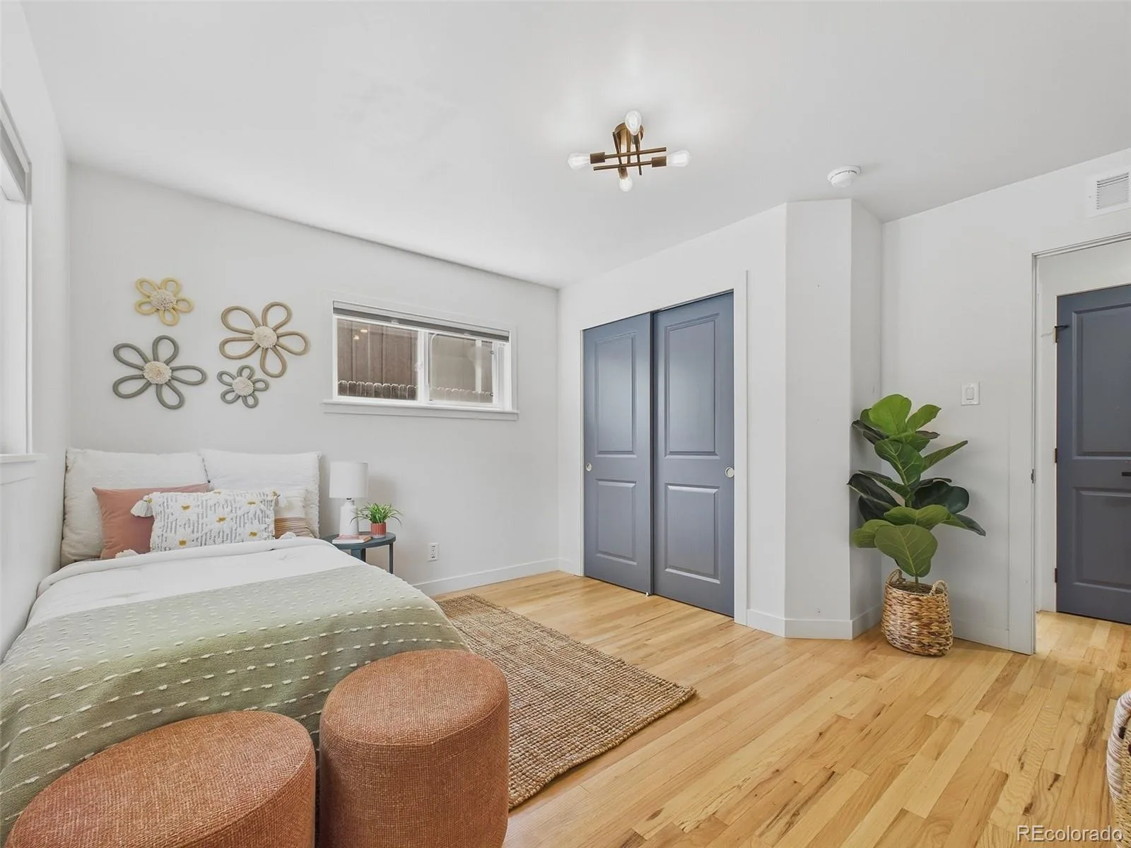 3343 S Grape Street Denver CO 80222 MLS #REC6774859 06172026022010 1600 25