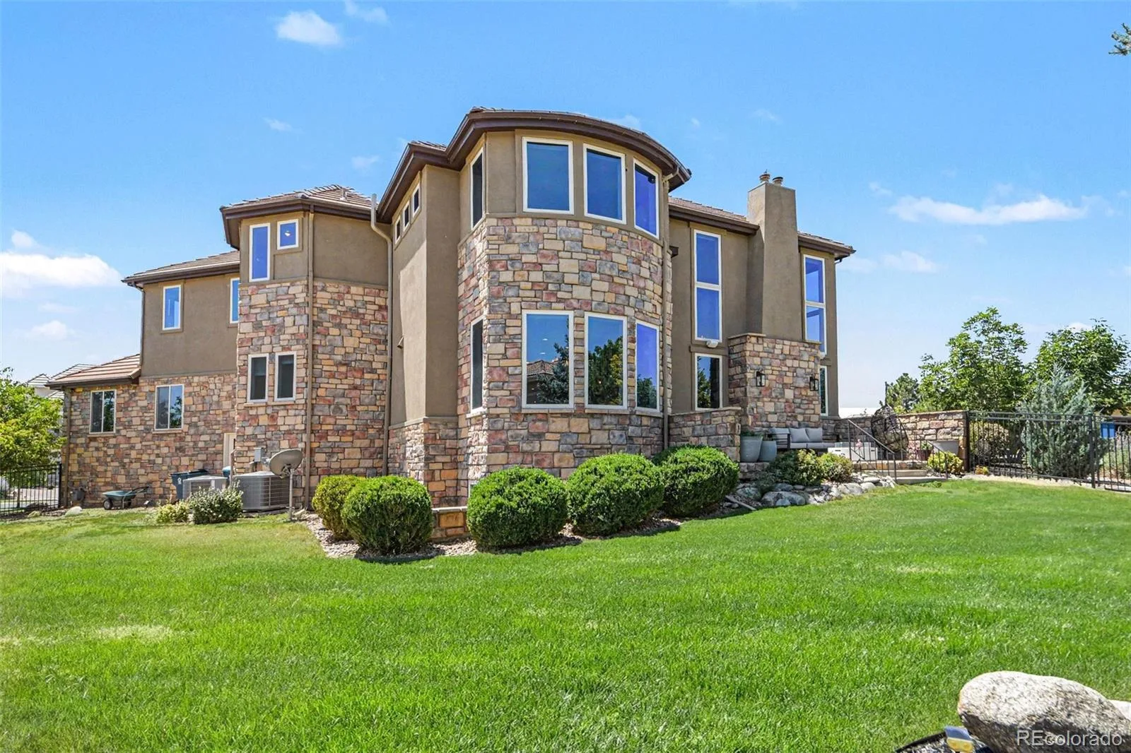 15501 Fairway Drive Commerce City CO 80022 | MLS #REC6775791 08052026180053 1600 39
