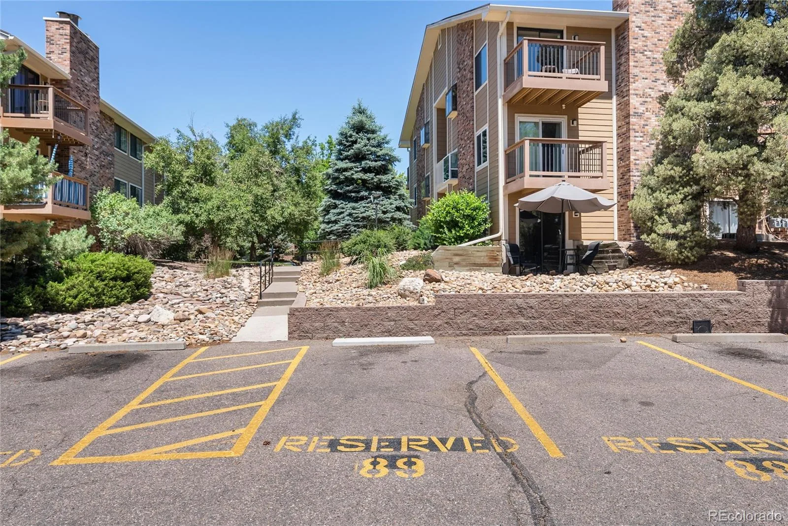 3083 S Ursula Circle #201 Aurora CO 80014 | MLS #REC6776431 06192026235710 1600 22