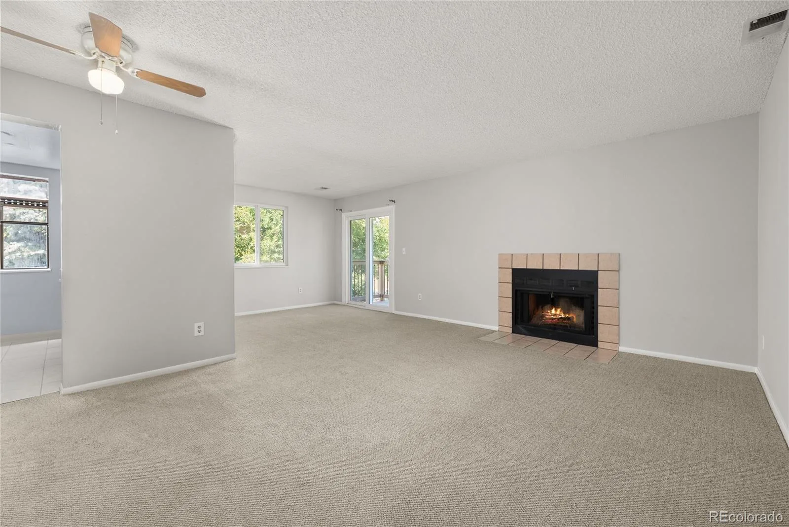 3083 S Ursula Circle #201 Aurora CO 80014 | MLS #REC6776431 06192026235710 1600 6