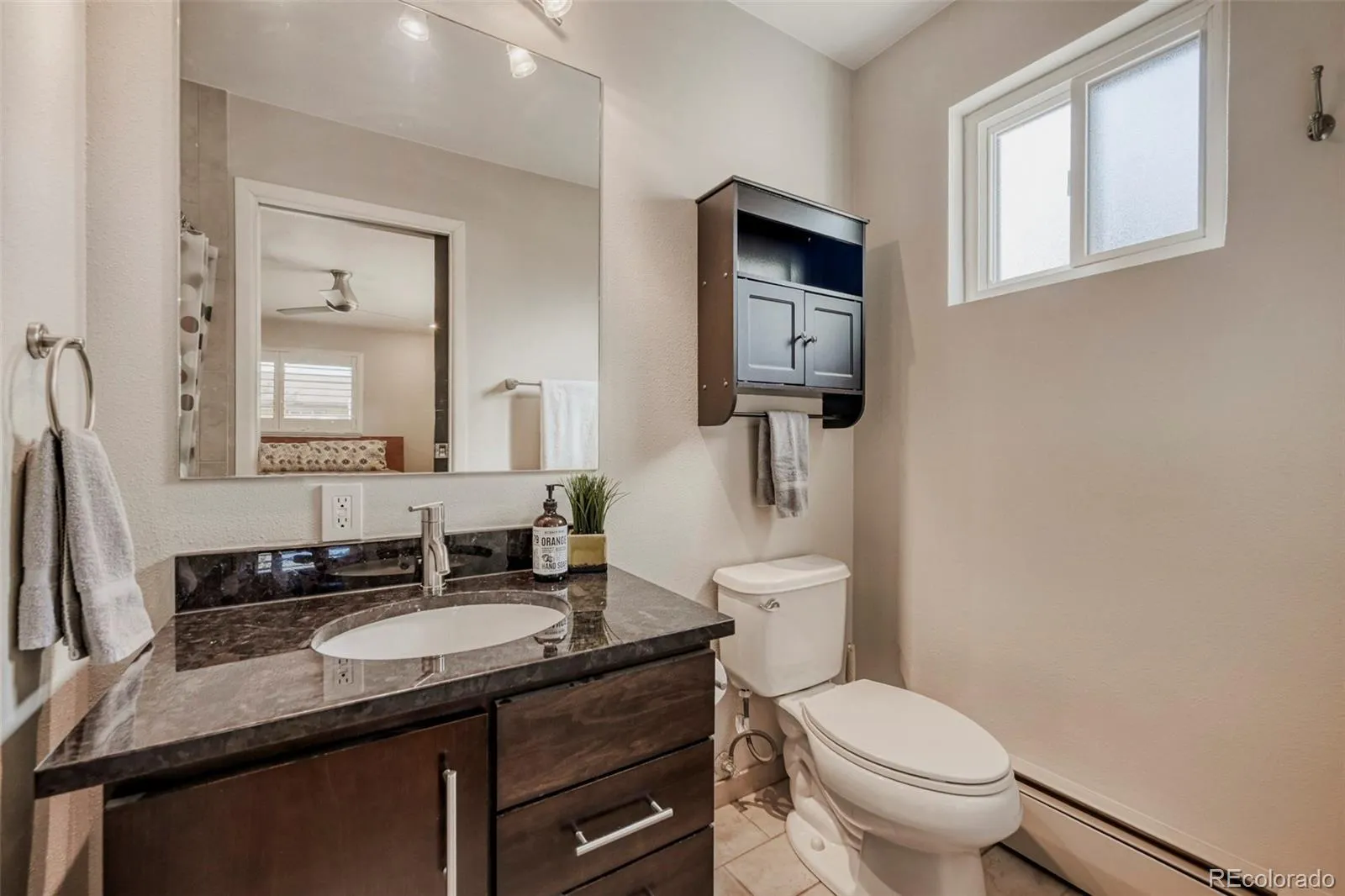 04102026204219 1600 15