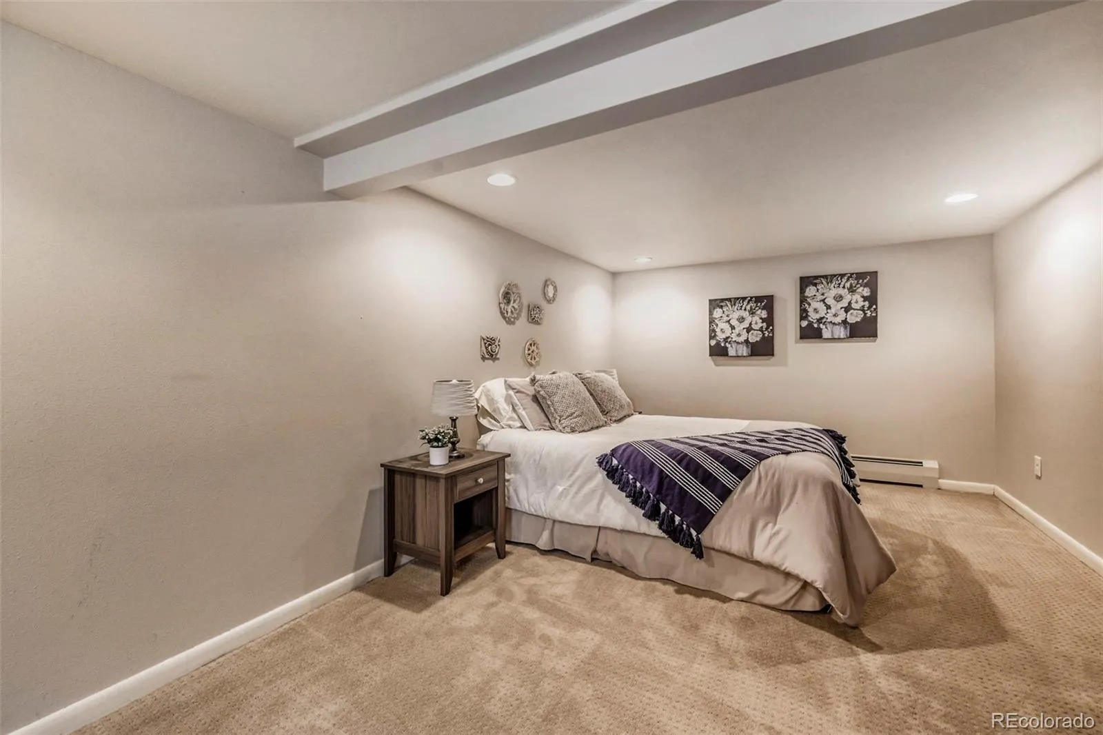 04102026204219 1600 24