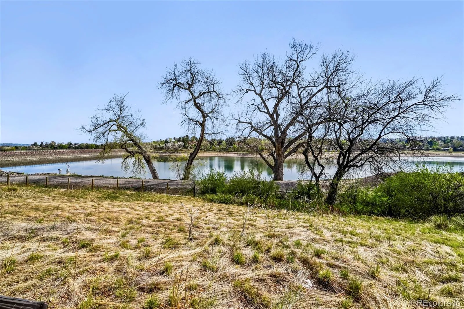 04102026204219 1600 30