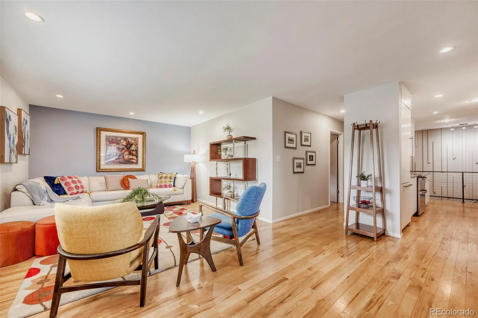 04102026204219 1600 5