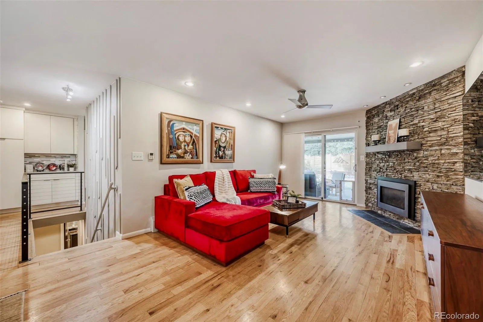 04102026204219 1600 9