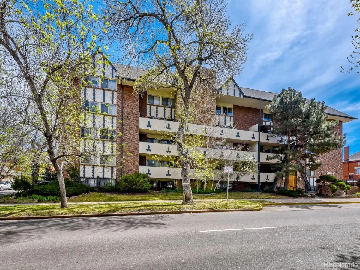 1260 York Street #203 Denver CO 80206 MLS #REC6779685 04282026172354 1200 1