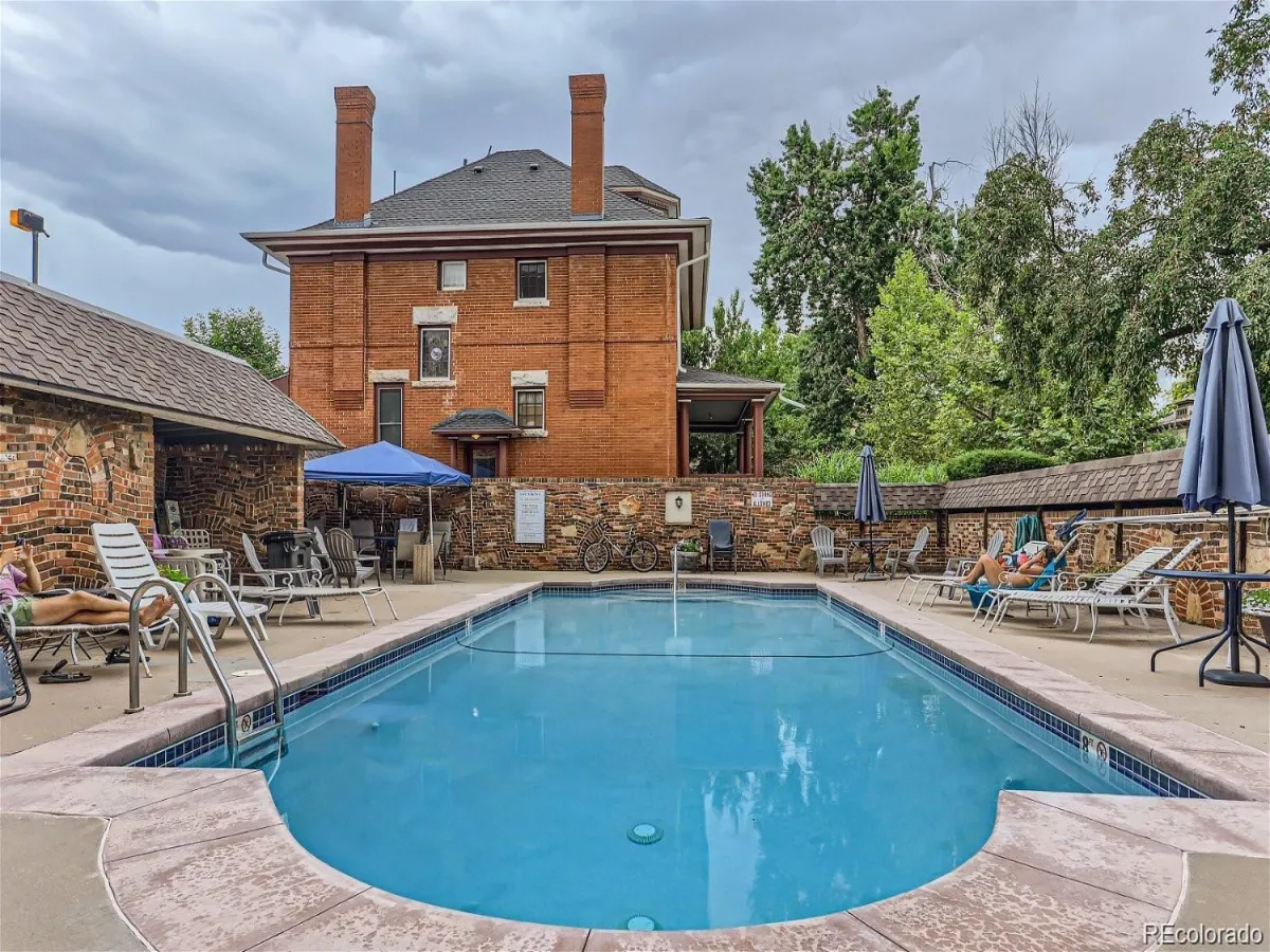 1260 York Street #203 Denver CO 80206 MLS #REC6779685 04282026172354 1200 17