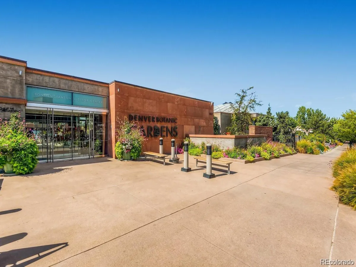 1260 York Street #203 Denver CO 80206 MLS #REC6779685 04282026172354 1200 20