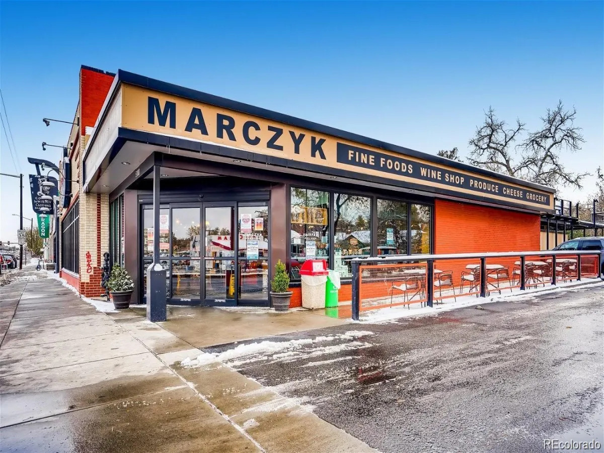 1260 York Street #203 Denver CO 80206 MLS #REC6779685 04282026172354 1200 27