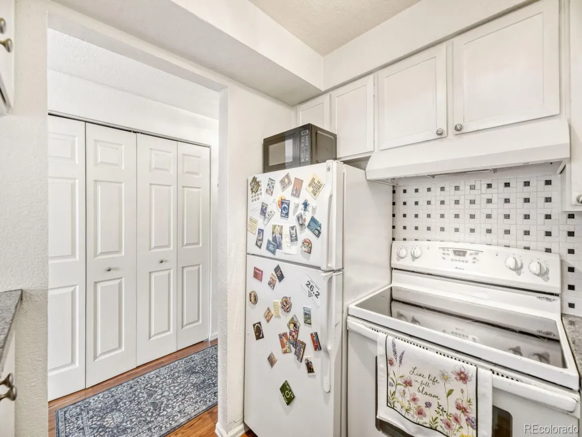 1260 York Street #203 Denver CO 80206 MLS #REC6779685 04282026172354 1200 6