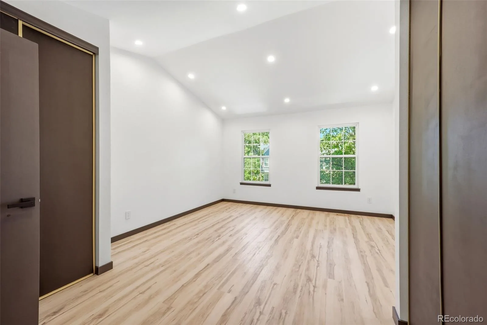 8217 S Fillmore Way Centennial CO 80122 | MLS #REC6781526 08282026202559 1600 12