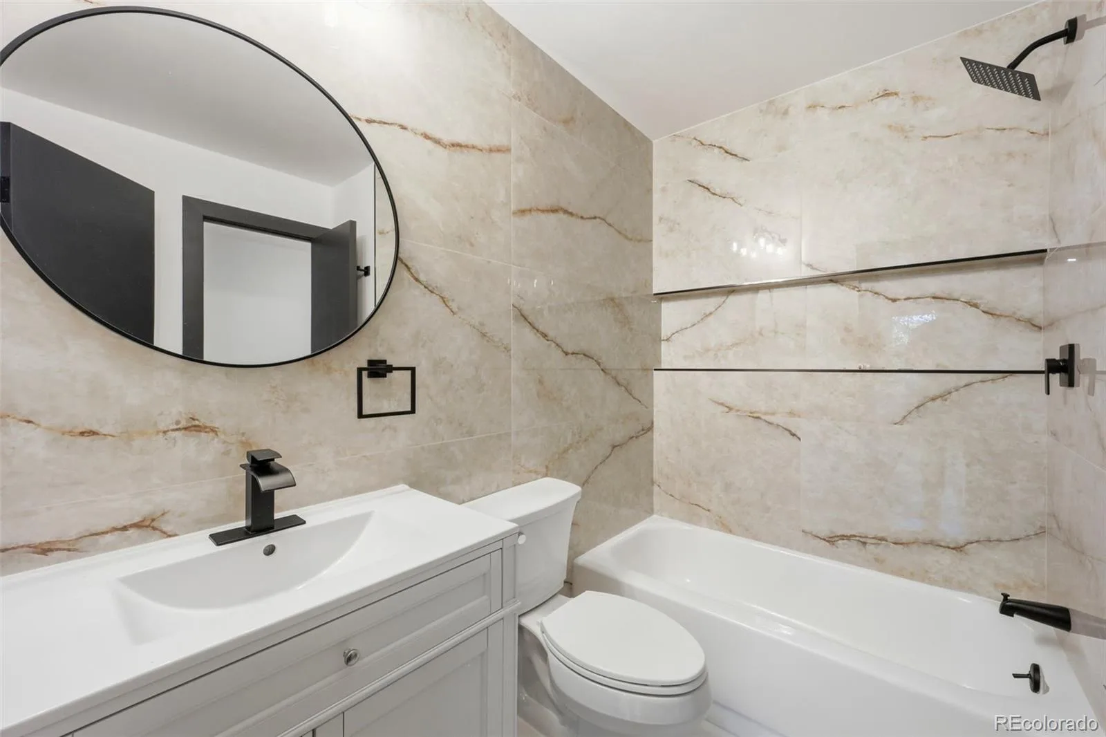 8217 S Fillmore Way Centennial CO 80122 | MLS #REC6781526 08282026202559 1600 13