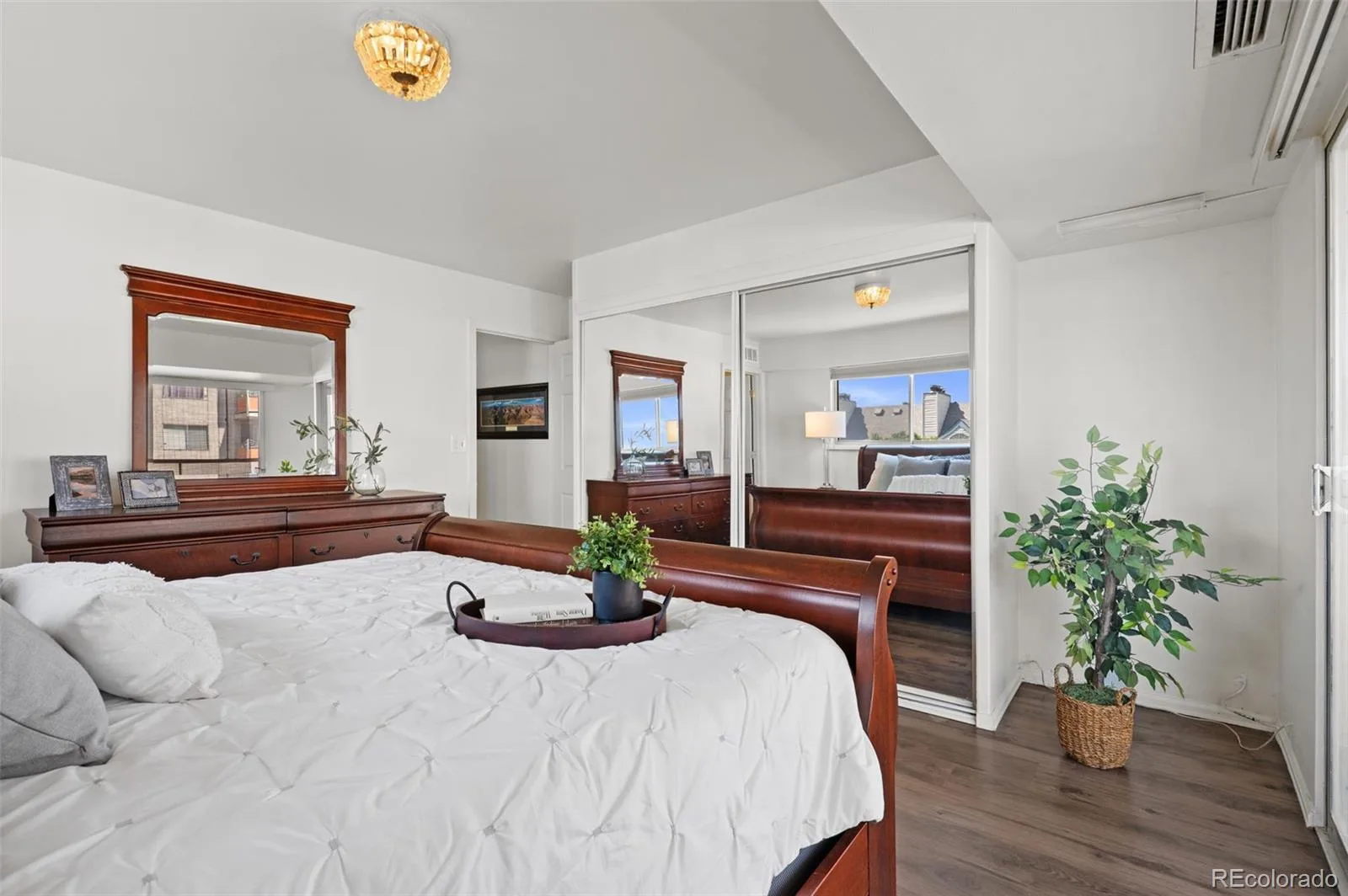1121 Albion Street #609 Denver CO 80220 MLS #REC6783247 07022026191914 1600 14