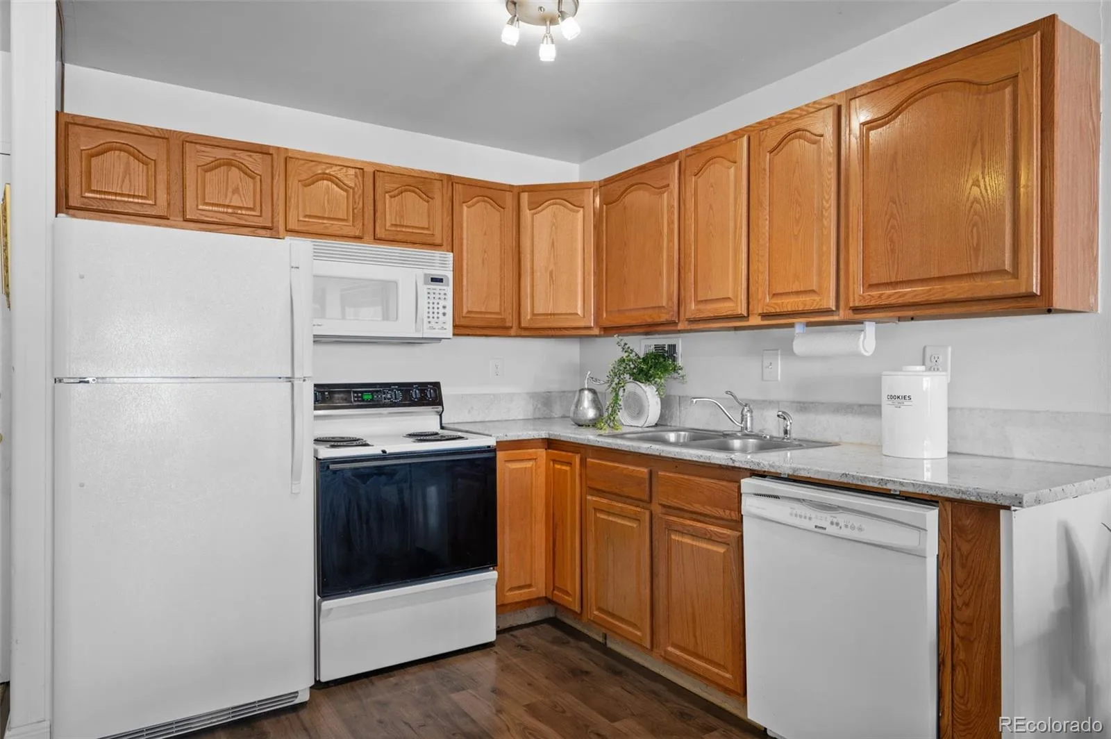 1121 Albion Street #609 Denver CO 80220 MLS #REC6783247 07022026191914 1600 3