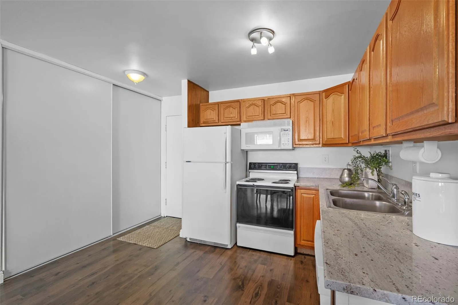 1121 Albion Street #609 Denver CO 80220 MLS #REC6783247 07022026191914 1600 4