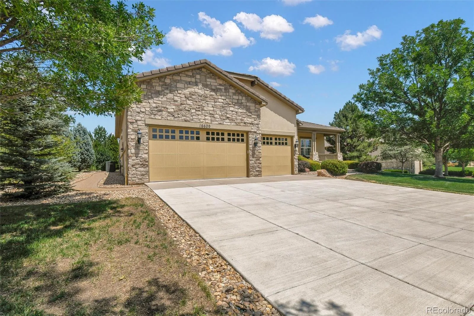 16620 Ellingwood Drive Broomfield CO 80023 | MLS #REC6784534 07232026202732 1600 1