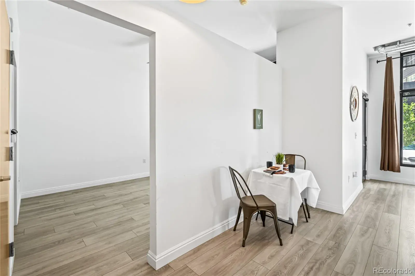 02192026042352 1600 12