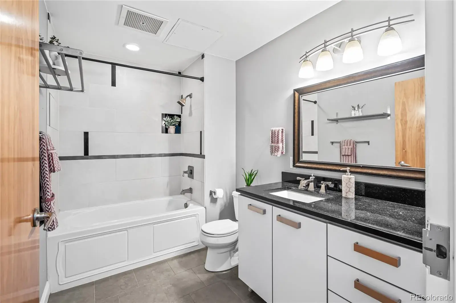 02192026042352 1600 23