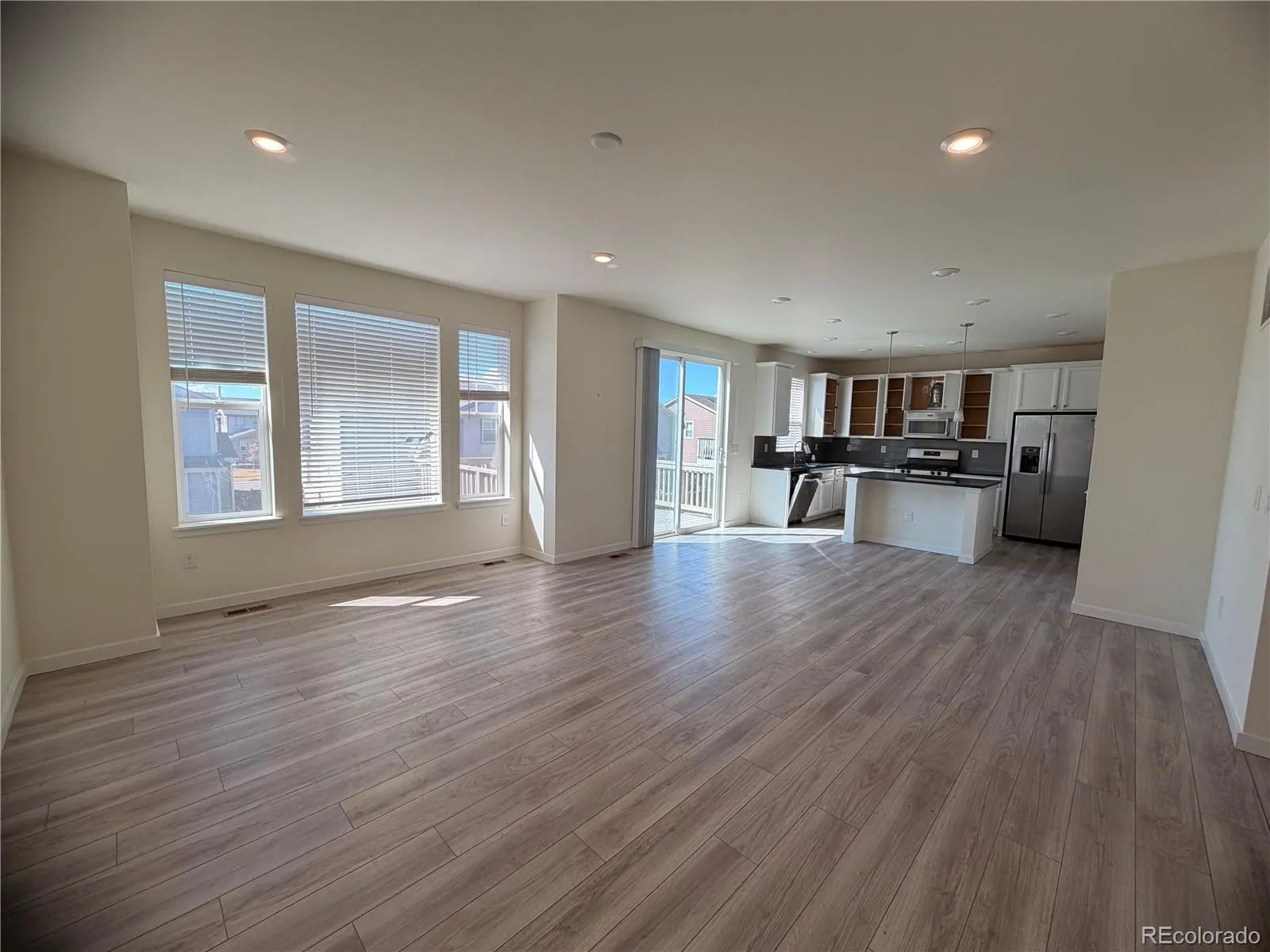 9401 Salida Street Commerce City CO 80022 | MLS #REC6788213 04102026230741 1600 4