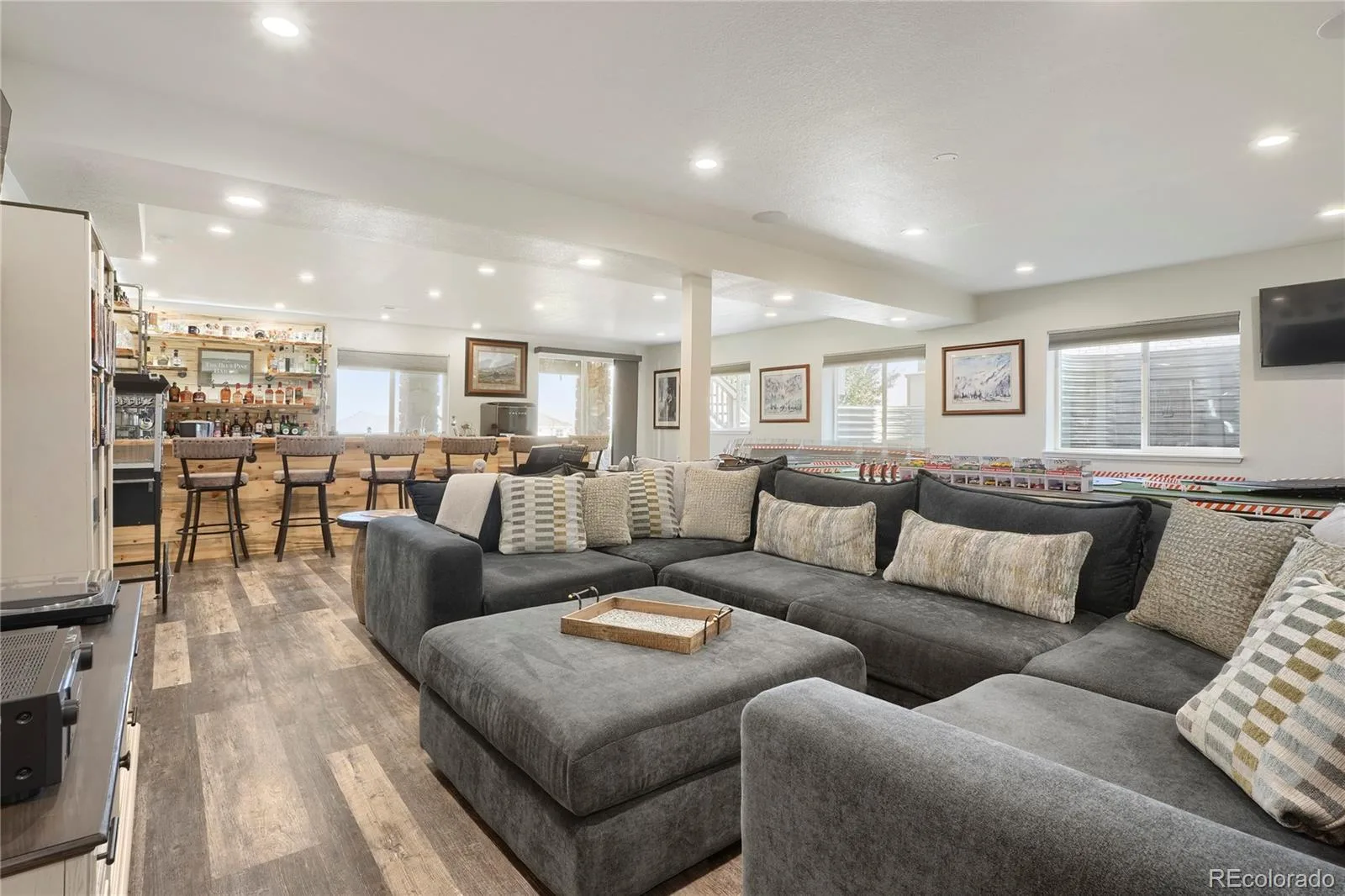 7749 S De Gaulle Court Aurora CO 80016 MLS #REC6790118 07032026235504 1600 18