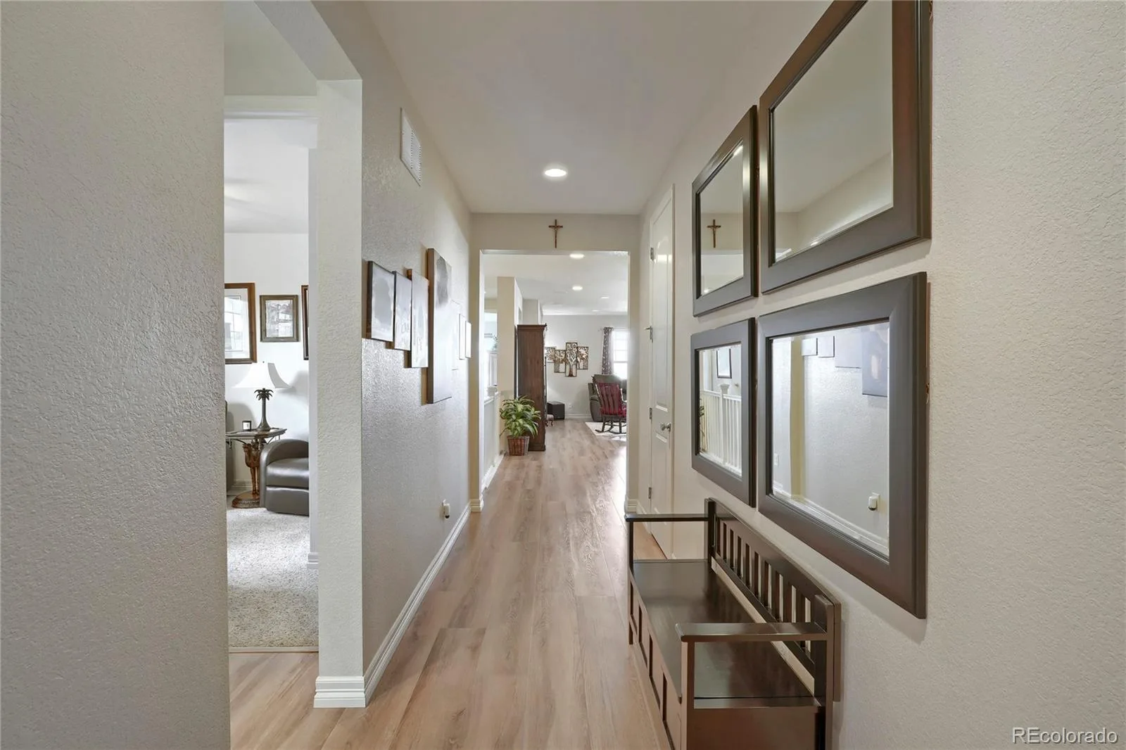 7749 S De Gaulle Court Aurora CO 80016 MLS #REC6790118 07032026235504 1600 3