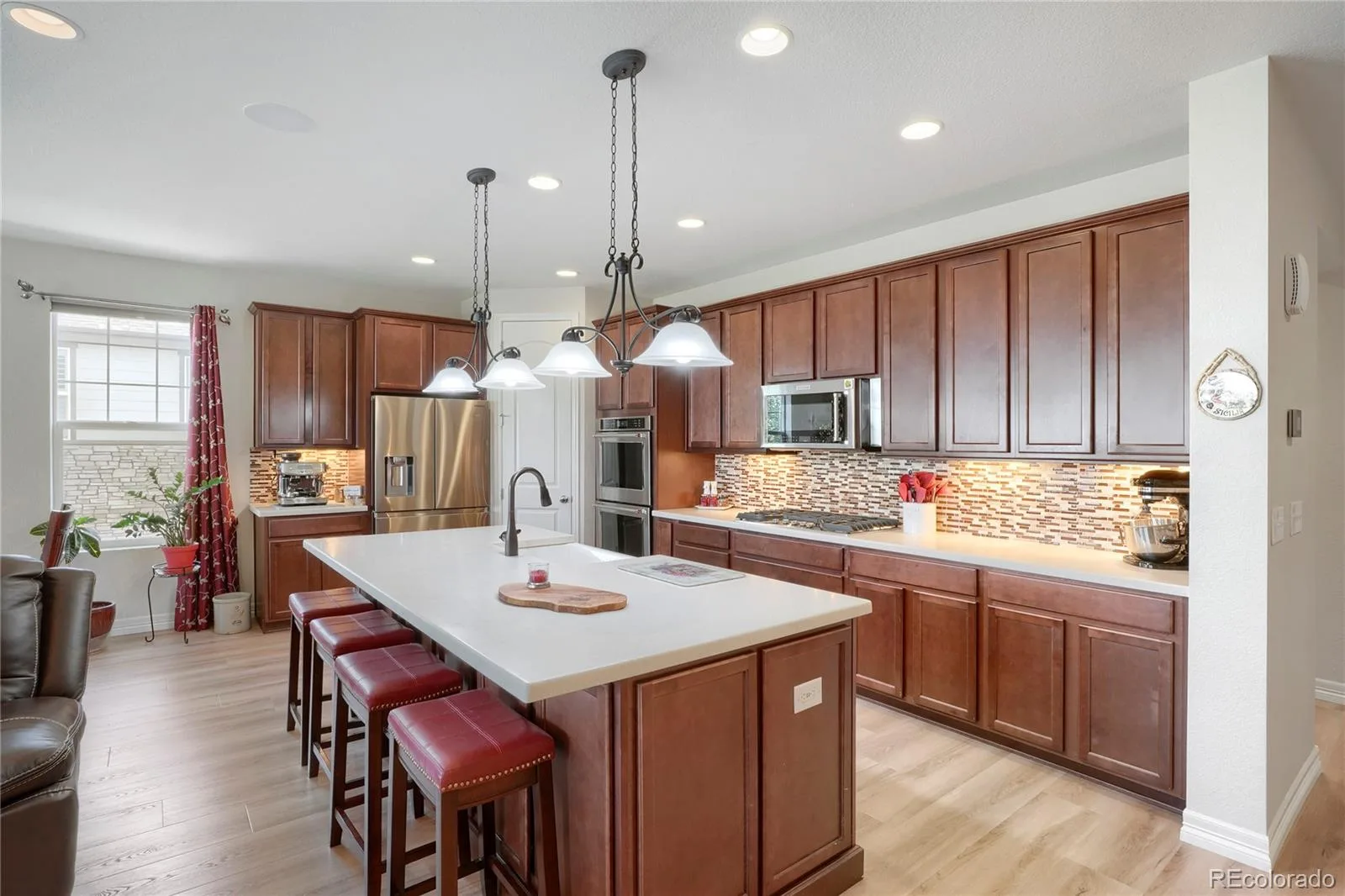 7749 S De Gaulle Court Aurora CO 80016 MLS #REC6790118 07032026235504 1600 4