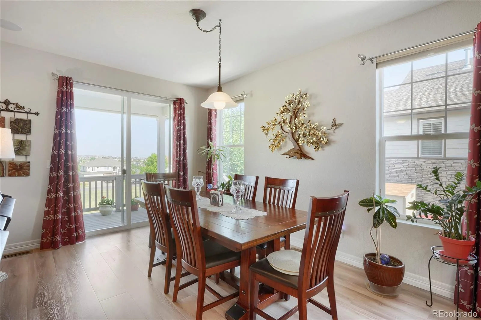 7749 S De Gaulle Court Aurora CO 80016 MLS #REC6790118 07032026235504 1600 6