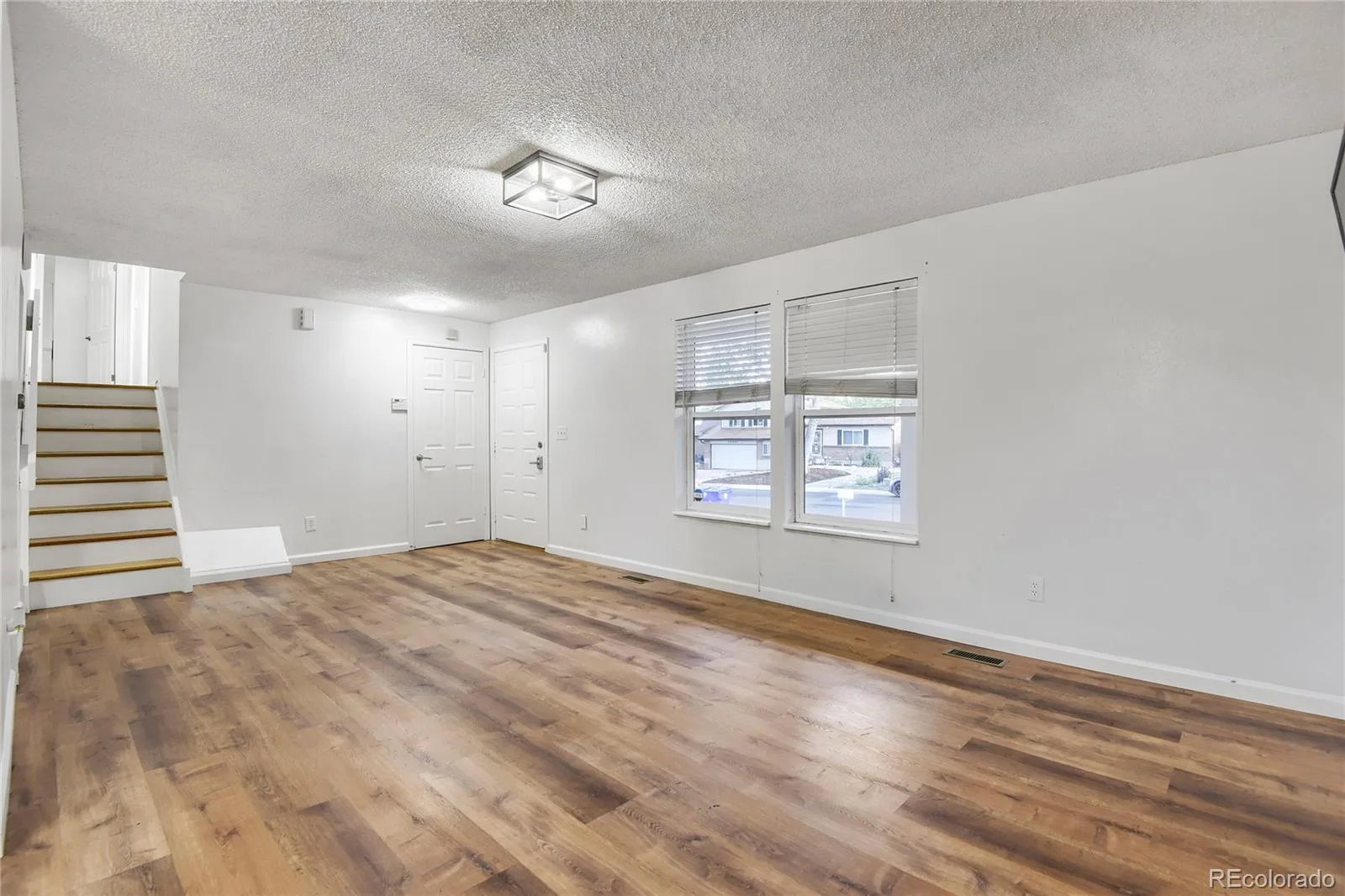 15031 E Gunnison Place Aurora CO 80012 | MLS #REC6790223 09272026231155 1600 6