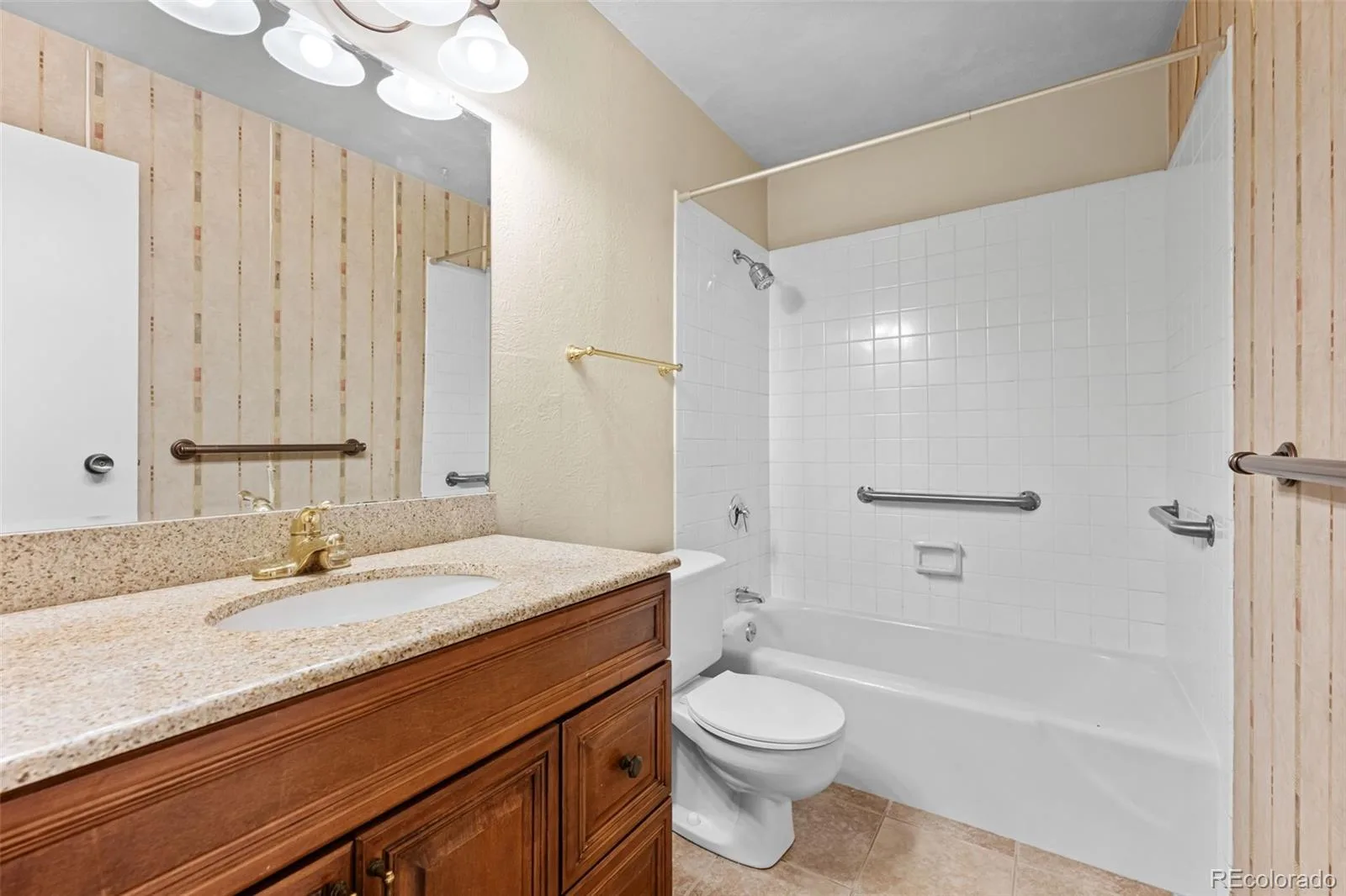 460 S Marion Parkway #1055 Denver CO 80209 | MLS #REC6790932 10052026185647 1600 20