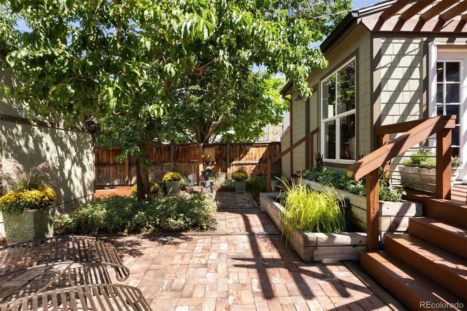 2235 N Emerson Street Denver CO 80205 | MLS #REC6791110 08192026214902 1600 40
