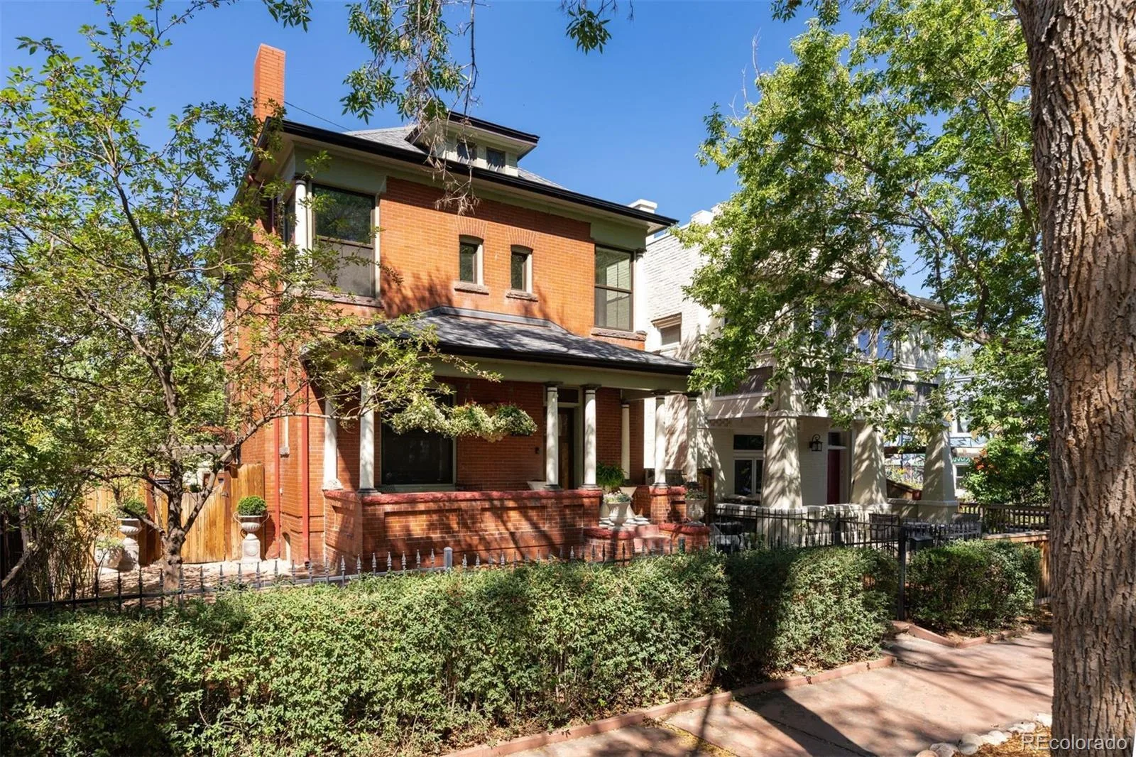 2235 N Emerson Street Denver CO 80205 | MLS #REC6791110 08192026214902 1600 49