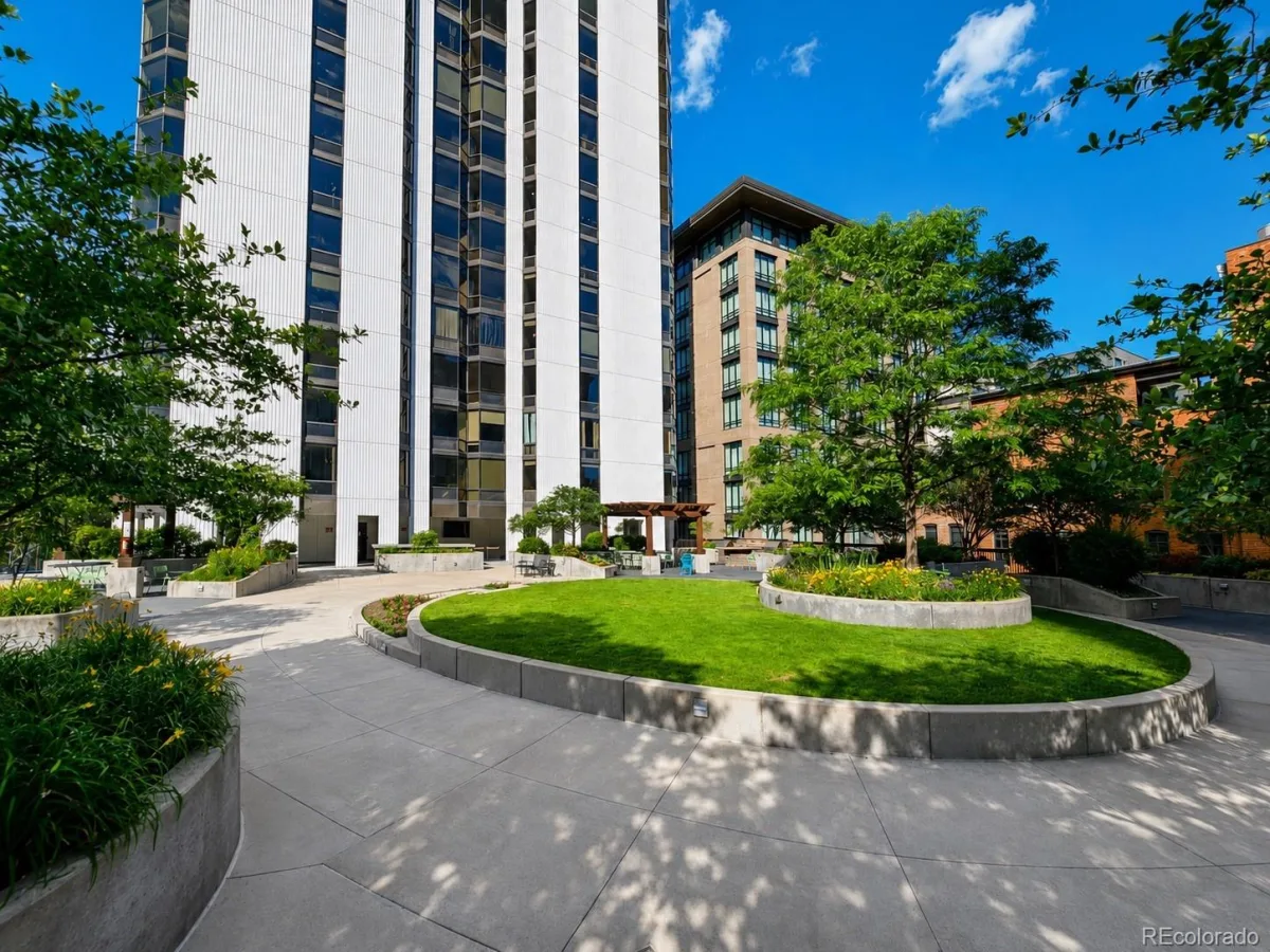 1625 Larimer Street #702 Denver CO 80202 MLS #REC6791261 06122026142821 1200 27