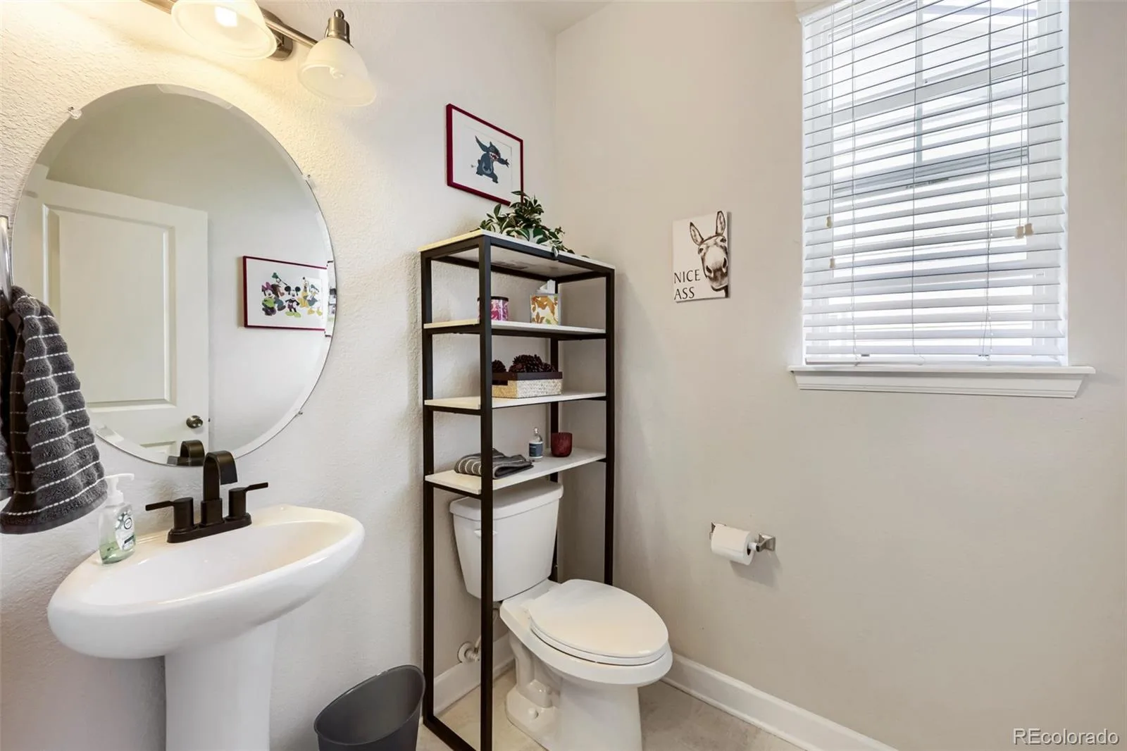 4949 S Valdai Way Aurora CO 80015 | MLS #REC6792031 06172026235150 1600 11