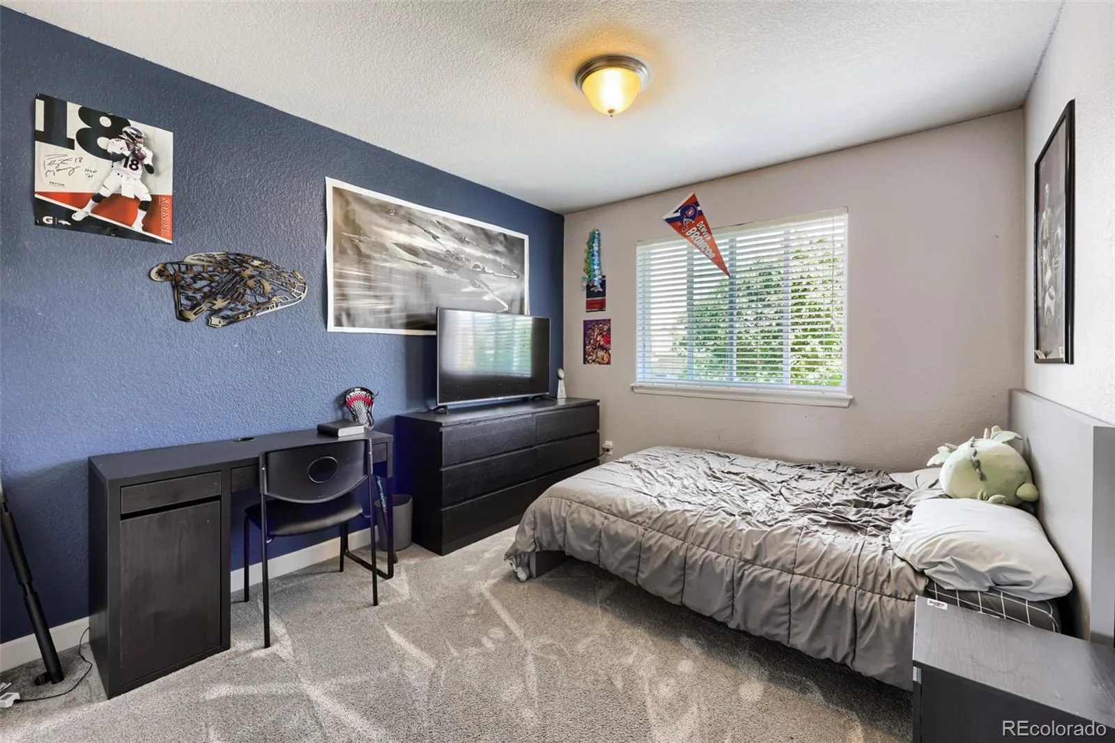 4949 S Valdai Way Aurora CO 80015 | MLS #REC6792031 06172026235150 1600 17