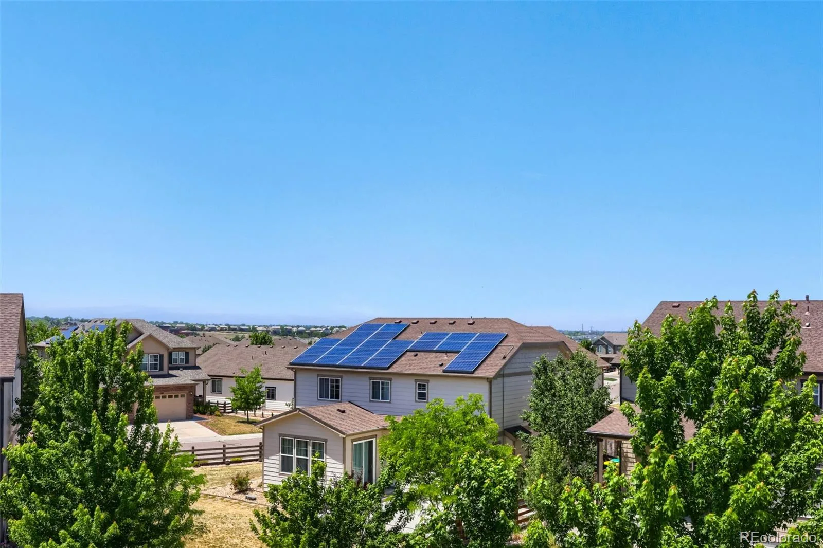 4949 S Valdai Way Aurora CO 80015 | MLS #REC6792031 06172026235150 1600 25