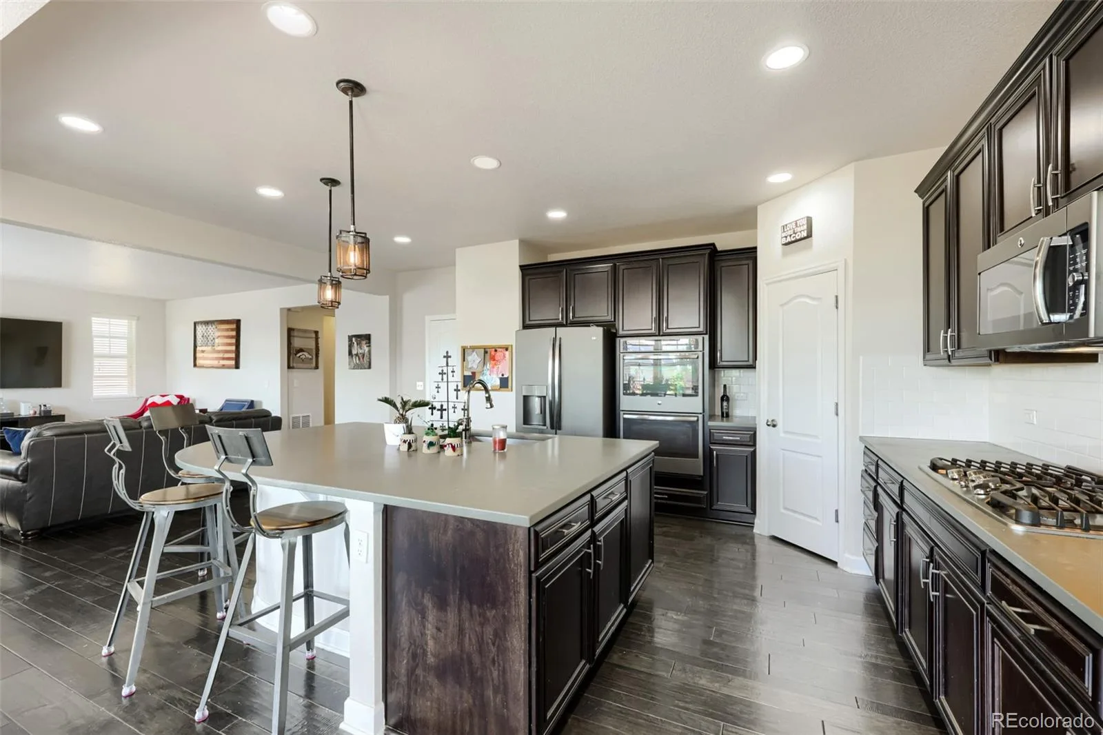 4949 S Valdai Way Aurora CO 80015 | MLS #REC6792031 06172026235150 1600 3