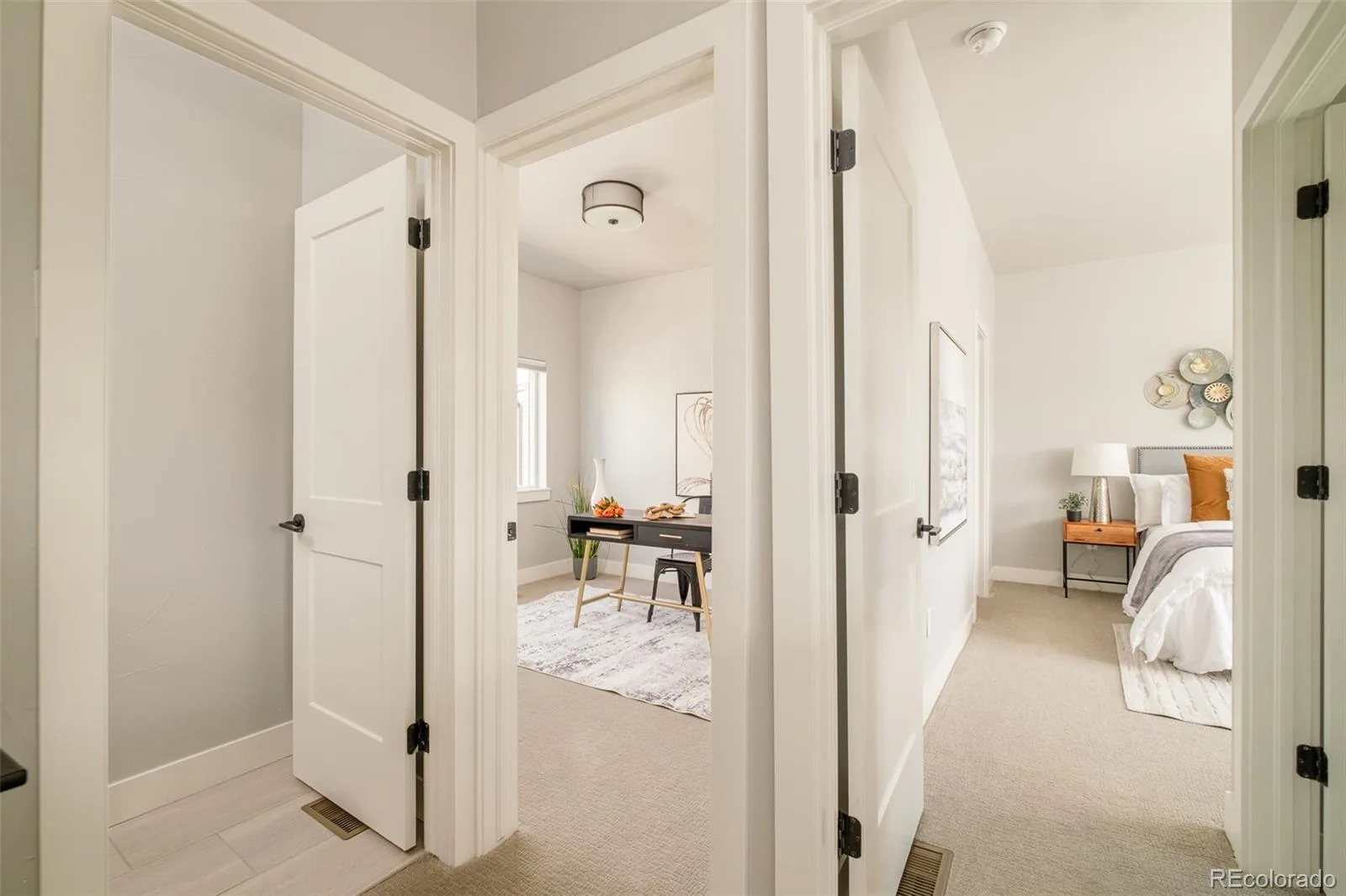 7035 E 38th Avenue #2 Denver CO 80207 | MLS #REC6793196 08272026202806 1600 17