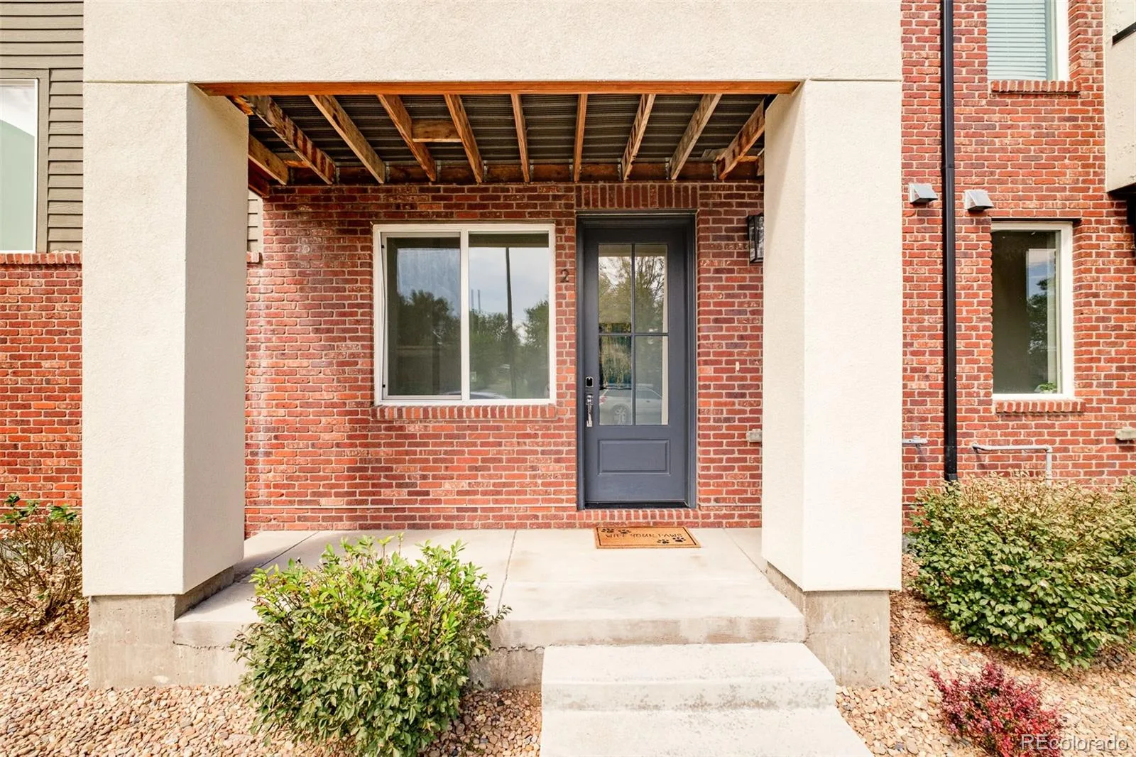 7035 E 38th Avenue #2 Denver CO 80207 | MLS #REC6793196 08272026202806 1600 2