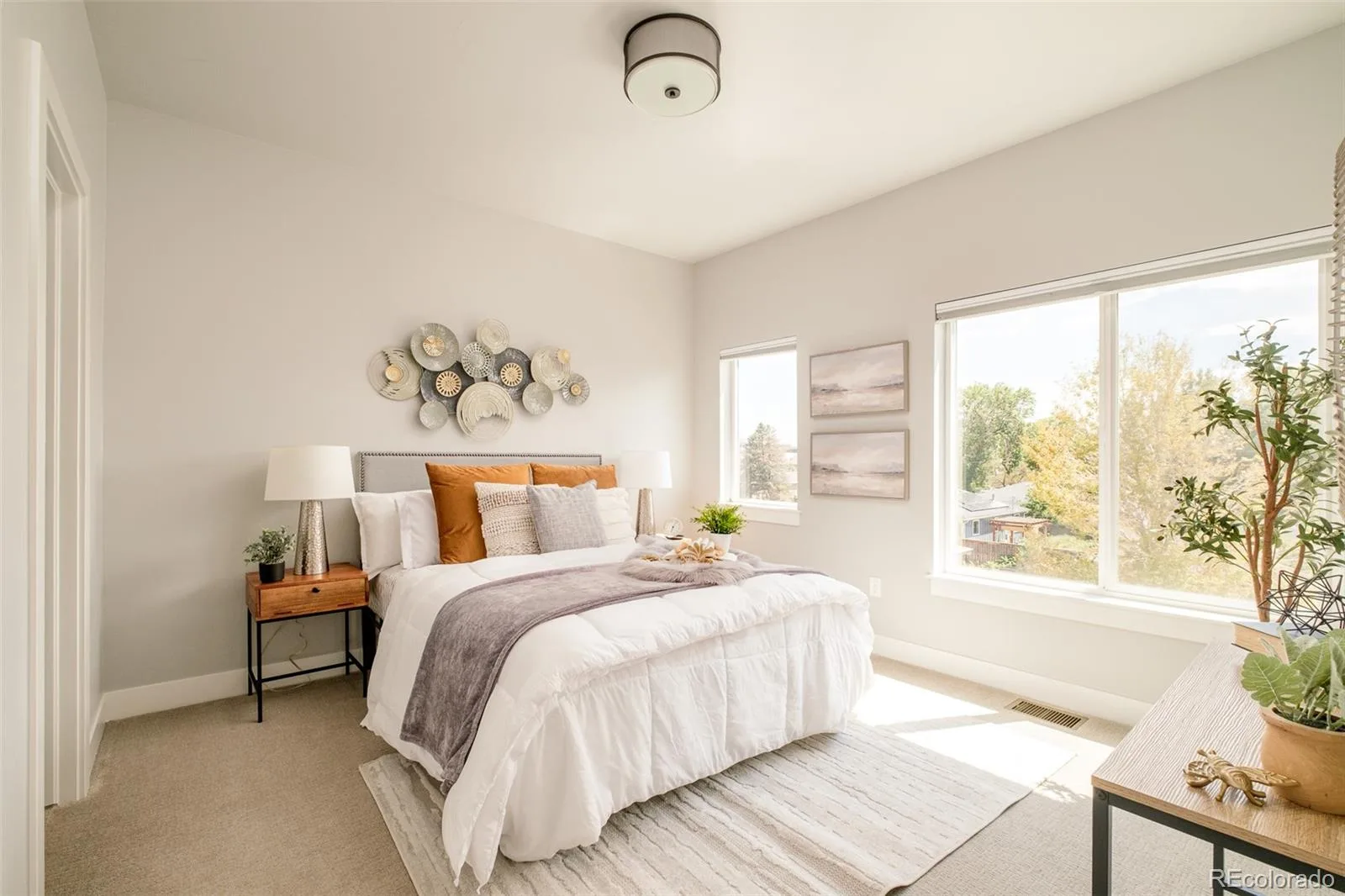 7035 E 38th Avenue #2 Denver CO 80207 | MLS #REC6793196 08272026202806 1600 20