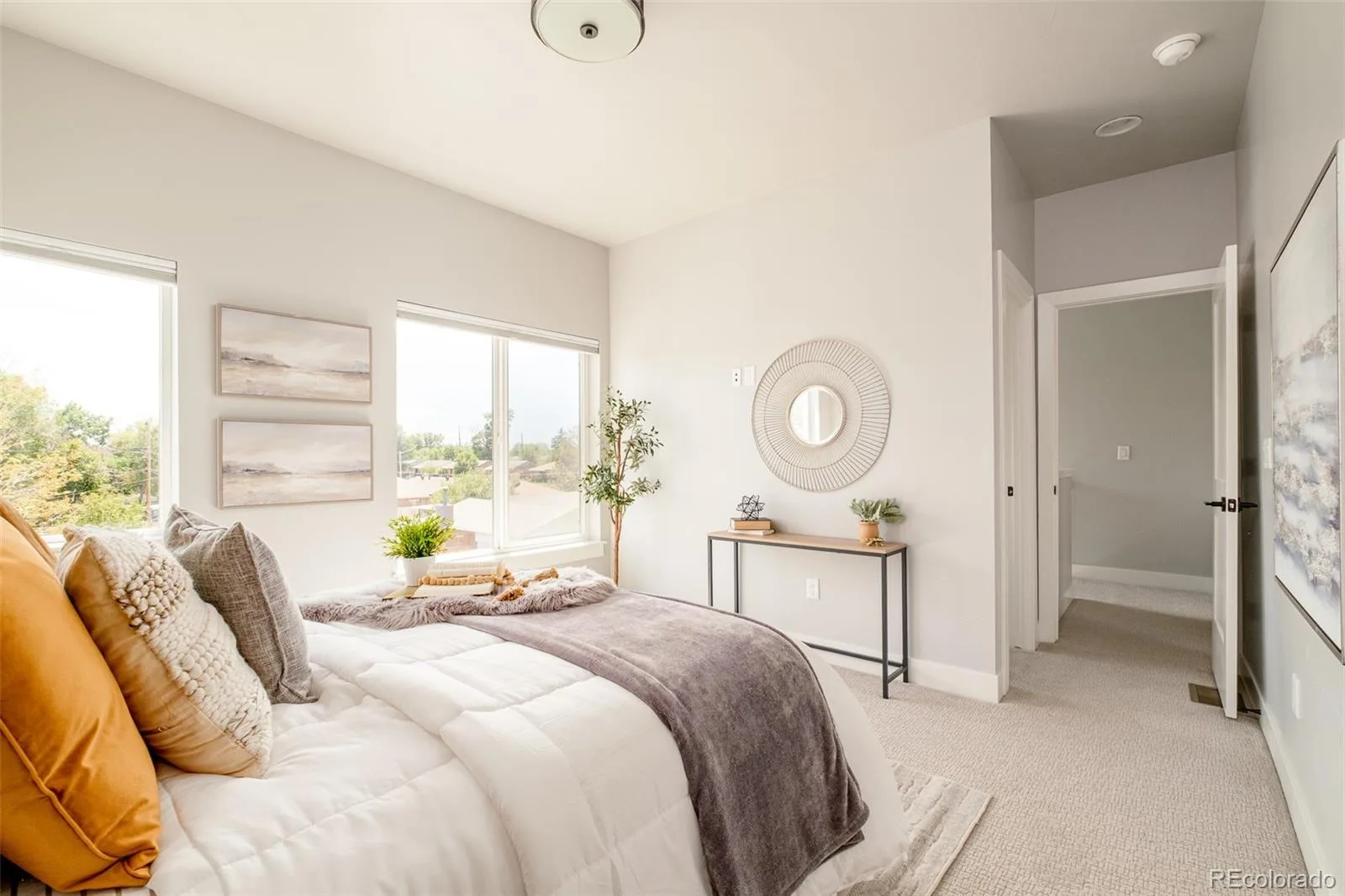 7035 E 38th Avenue #2 Denver CO 80207 | MLS #REC6793196 08272026202806 1600 25