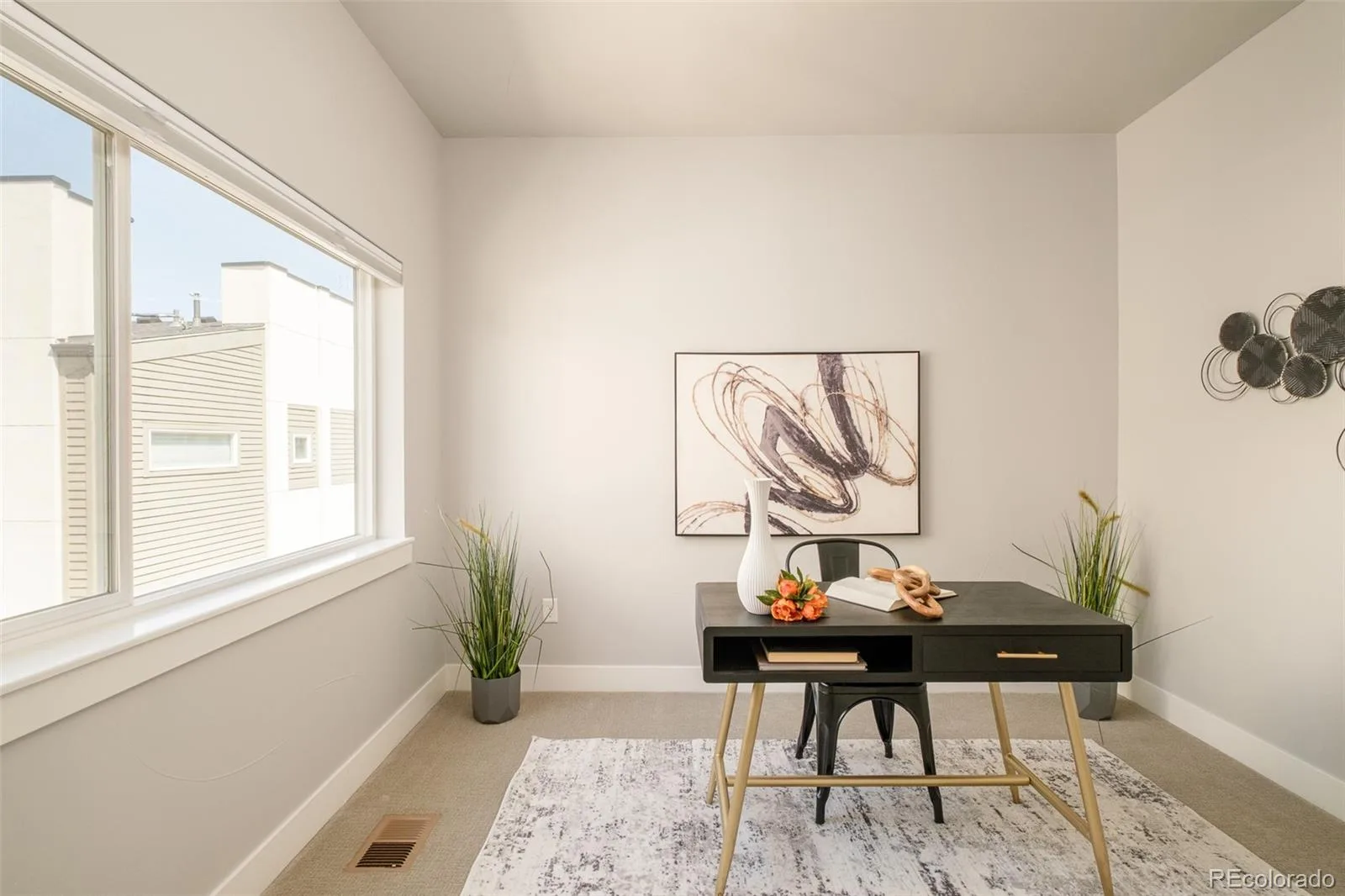 7035 E 38th Avenue #2 Denver CO 80207 | MLS #REC6793196 08272026202806 1600 29