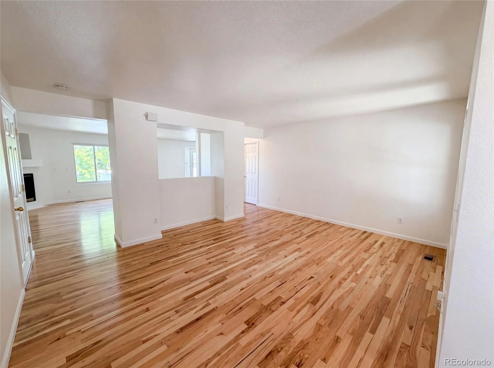 7190 Pine Hills Way Littleton CO 80125 | MLS #REC6794489 06232026205751 1600 2