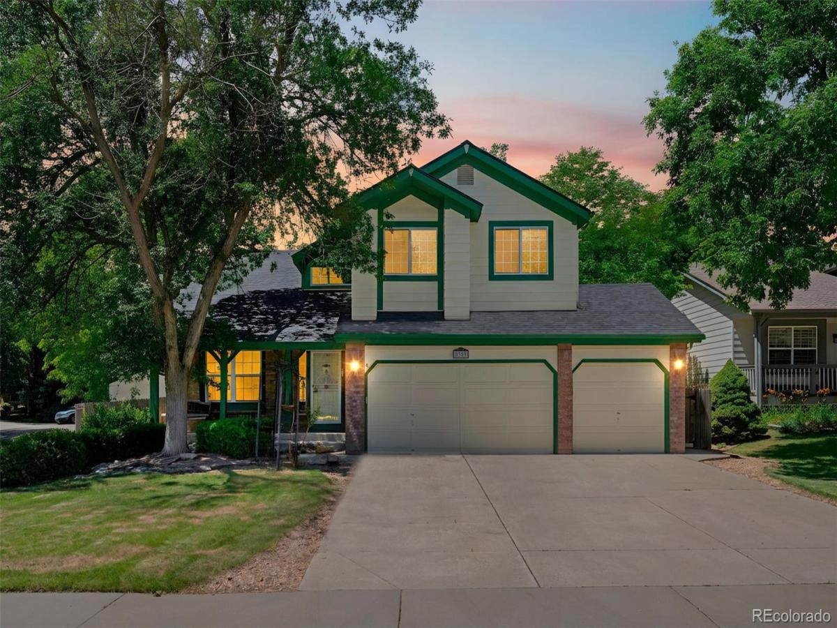 8359 S Flower Way Littleton CO 80128 | MLS #REC6794885 MLS #REC6794885 image #0