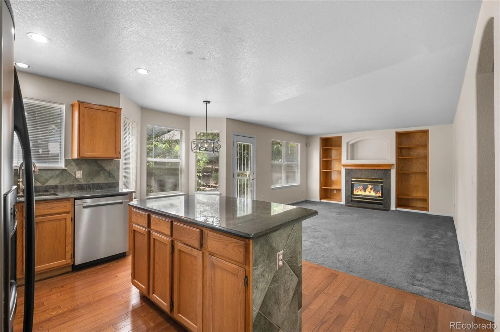 8359 S Flower Way Littleton CO 80128 | MLS #REC6794885 07252026154934 1600 10