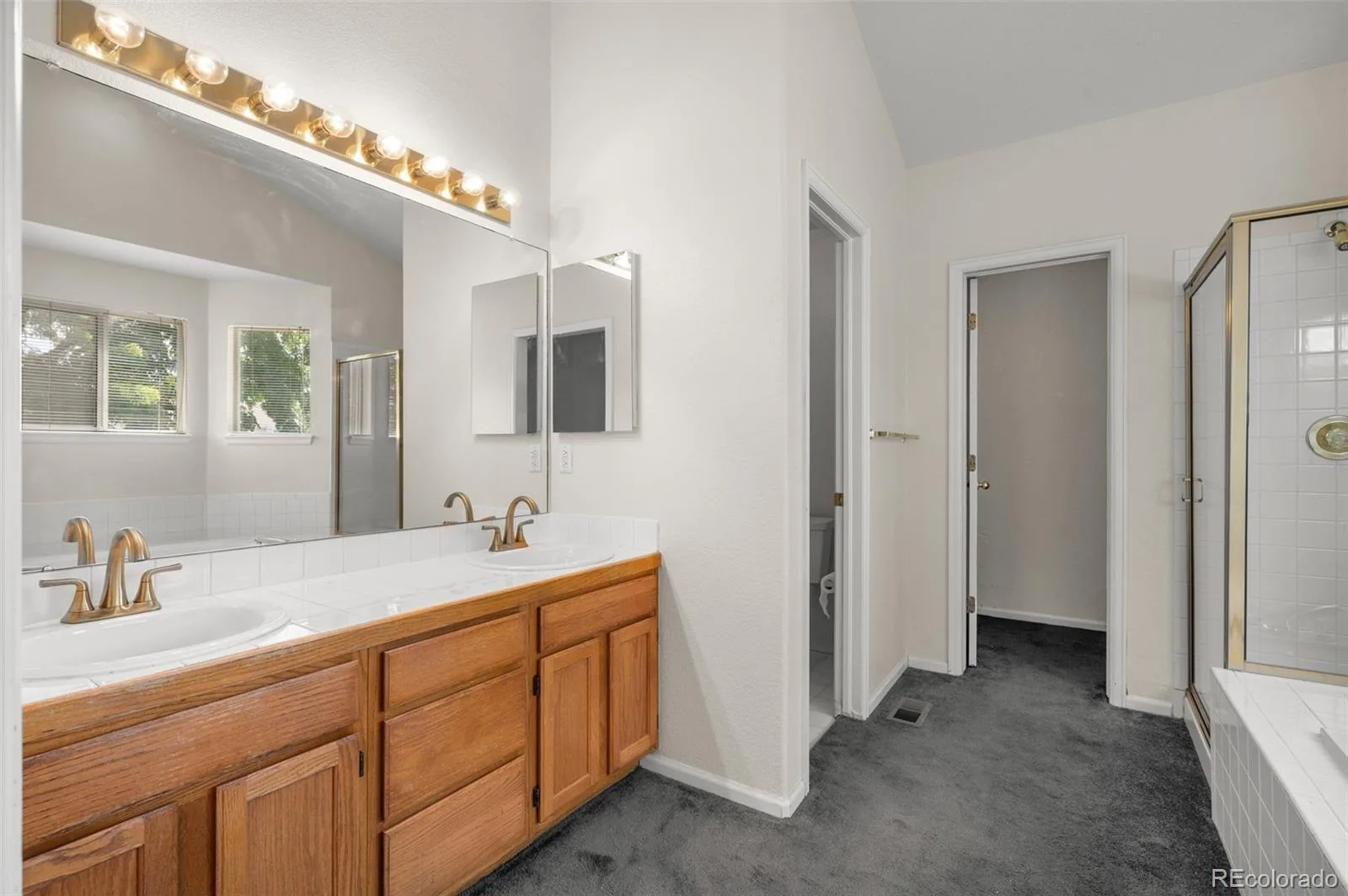 8359 S Flower Way Littleton CO 80128 | MLS #REC6794885 07252026154934 1600 18