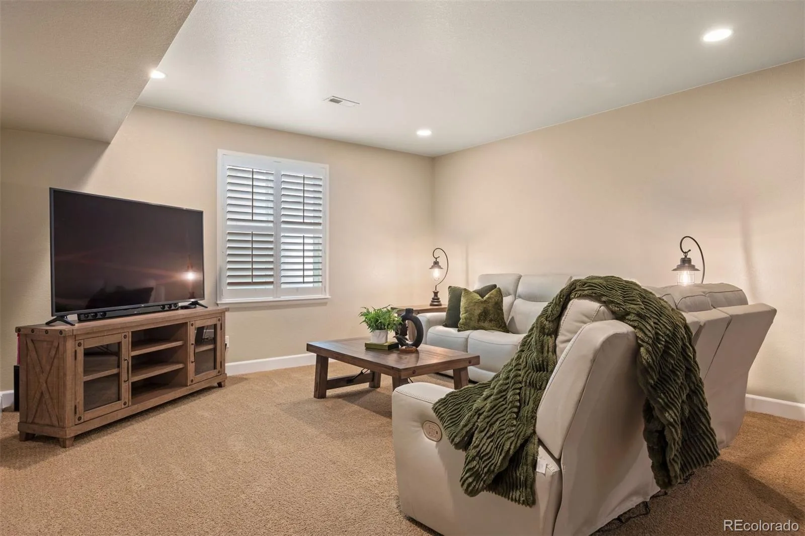 17106 Birds Foot Avenue Parker CO 80134 MLS #REC6795681 08032026185034 1600 29