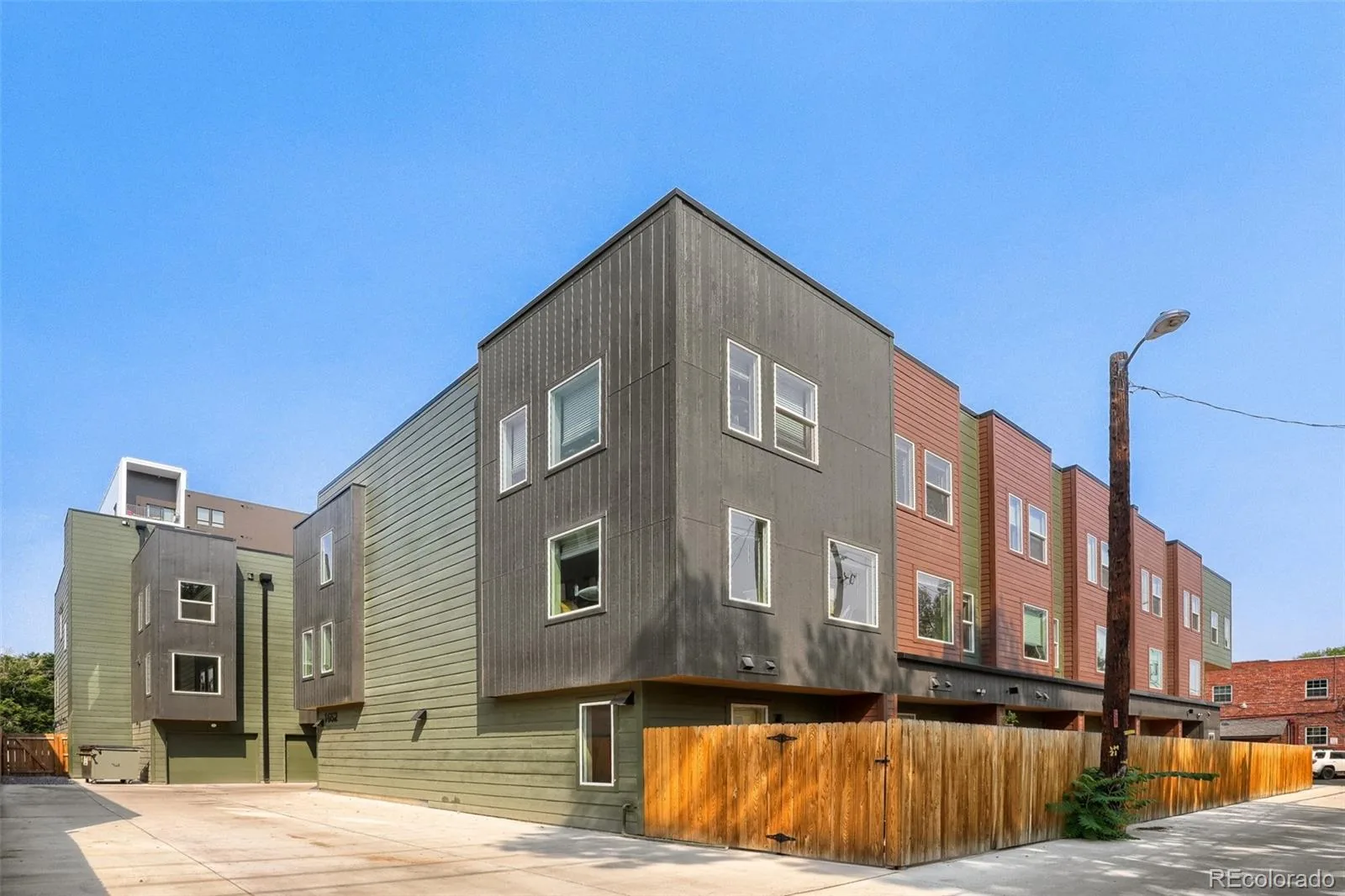 1652 N Lafayette Street #2 Denver CO 80218 | MLS #REC6797131 08052026195820 1600 1