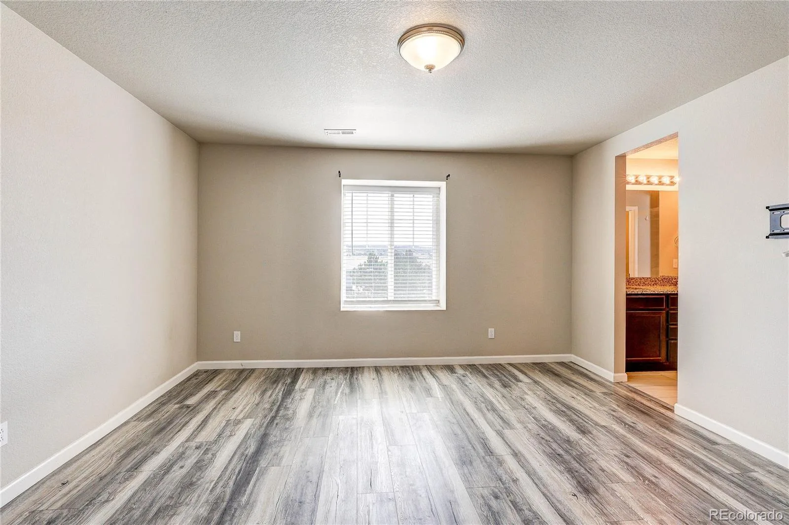 3426 Swabuck Place Castle Rock CO 80109 | MLS #REC6797291 08192026050026 1600 39