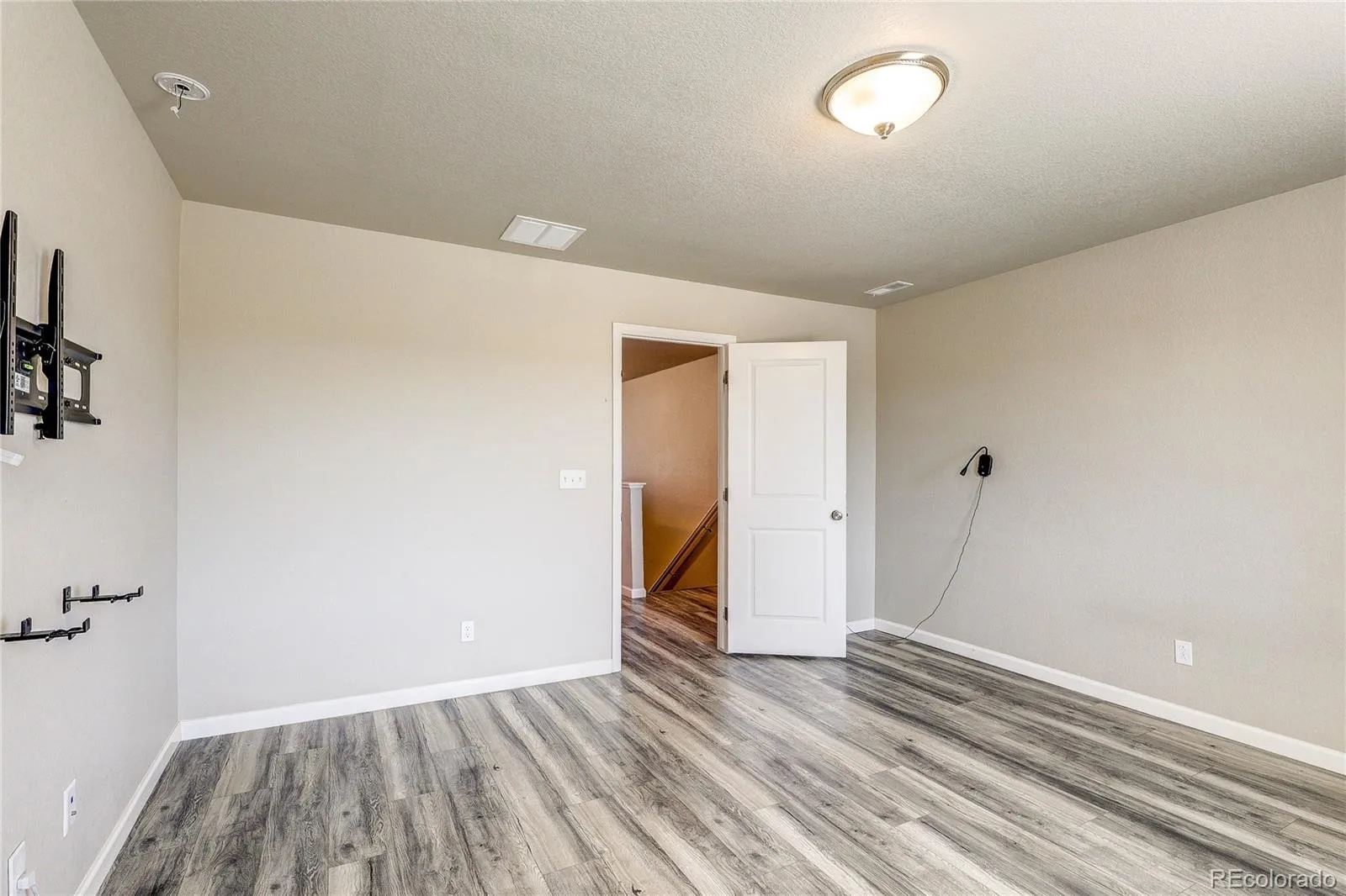 3426 Swabuck Place Castle Rock CO 80109 | MLS #REC6797291 08192026050026 1600 42